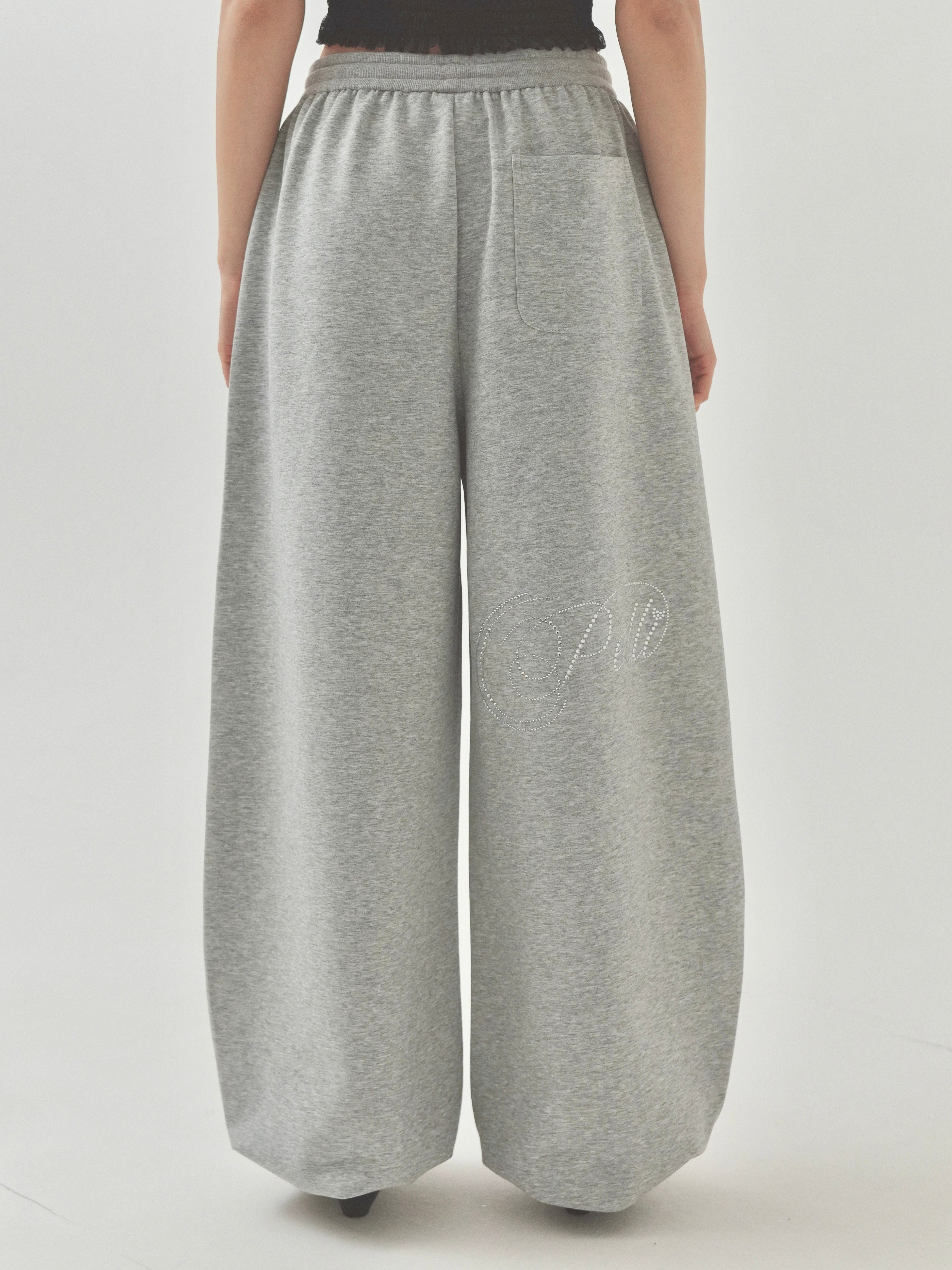 stone-deco sweat pants