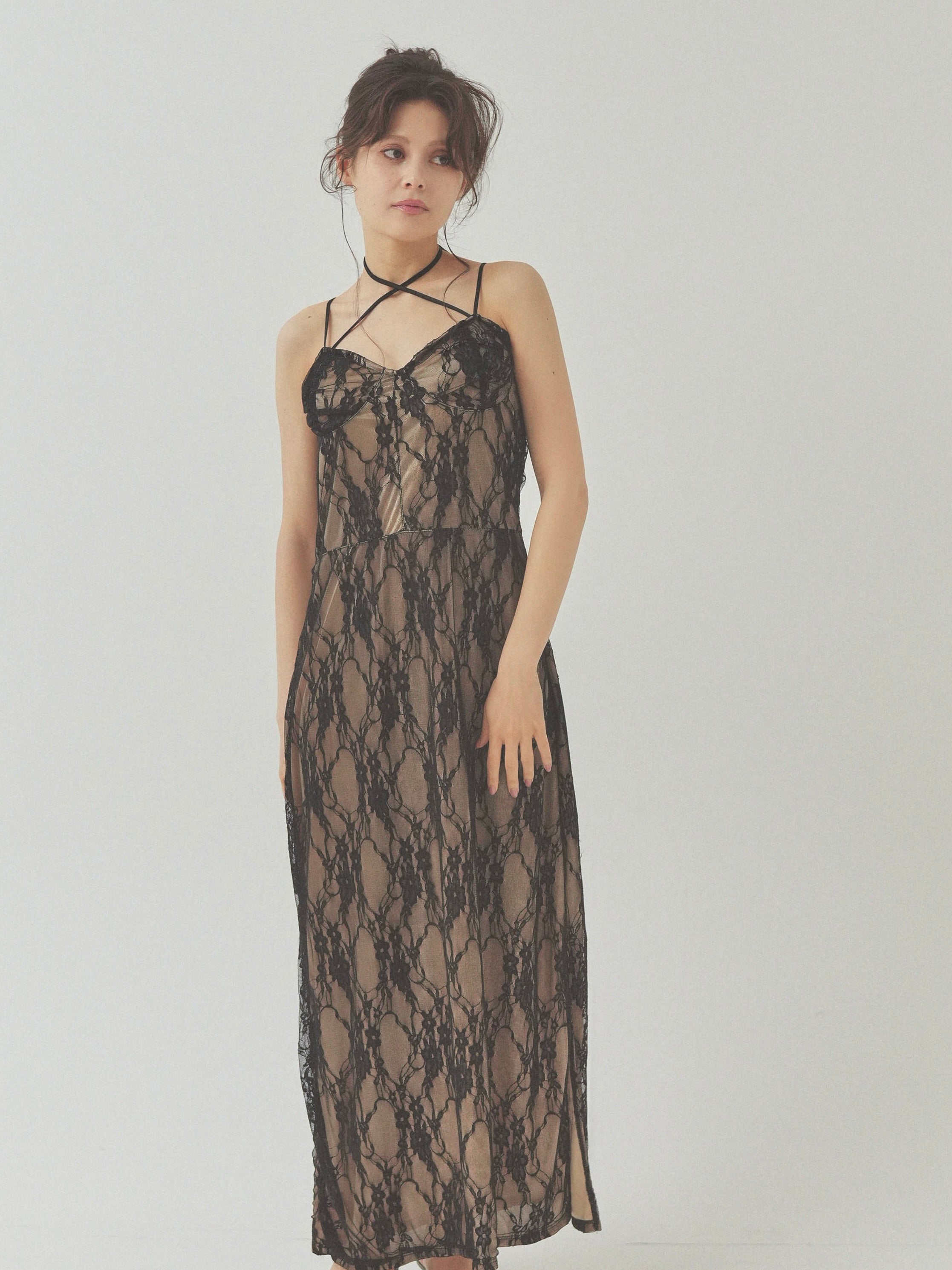 lace slit ribbon onepiece