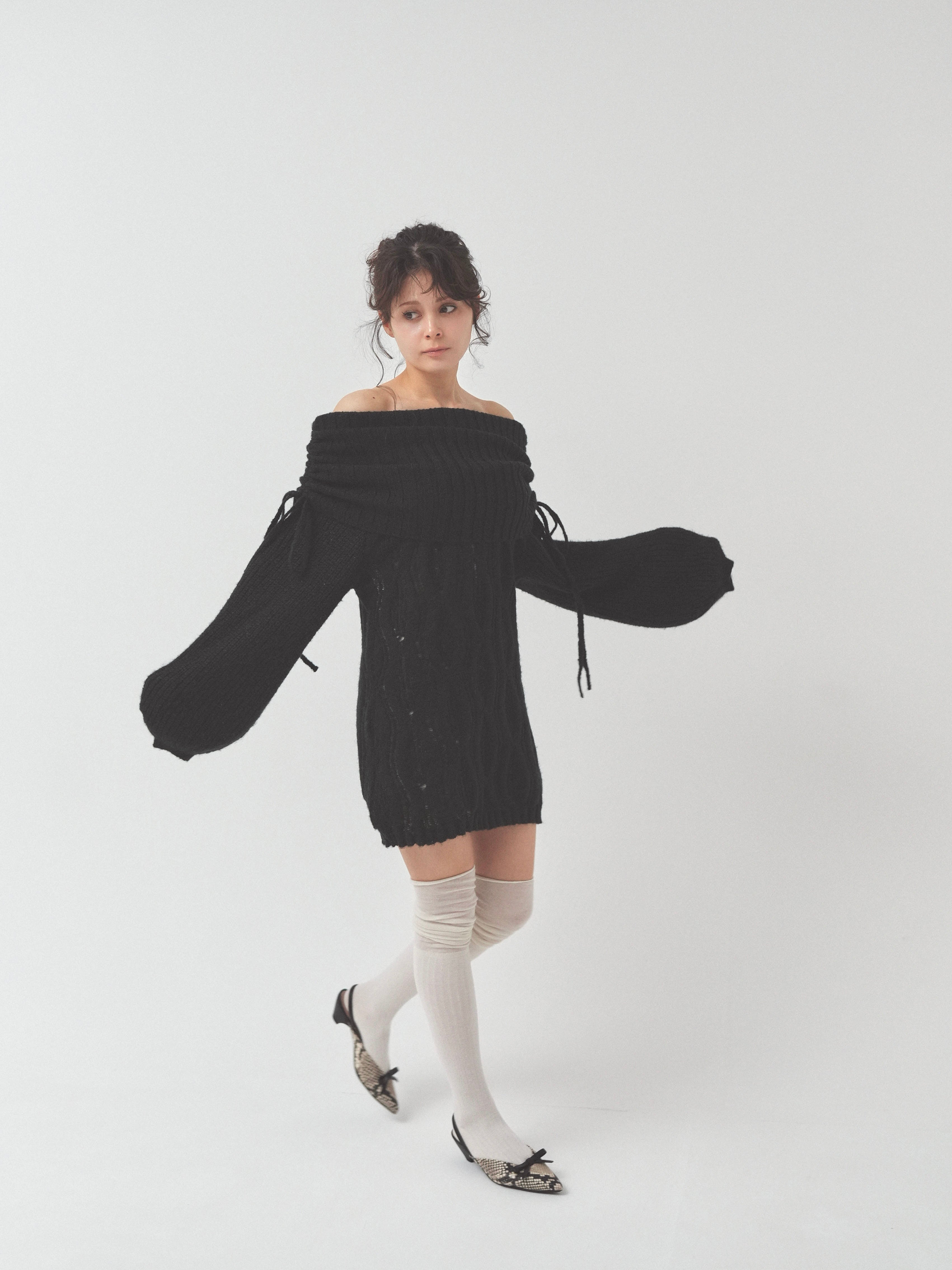 side gather loose knit