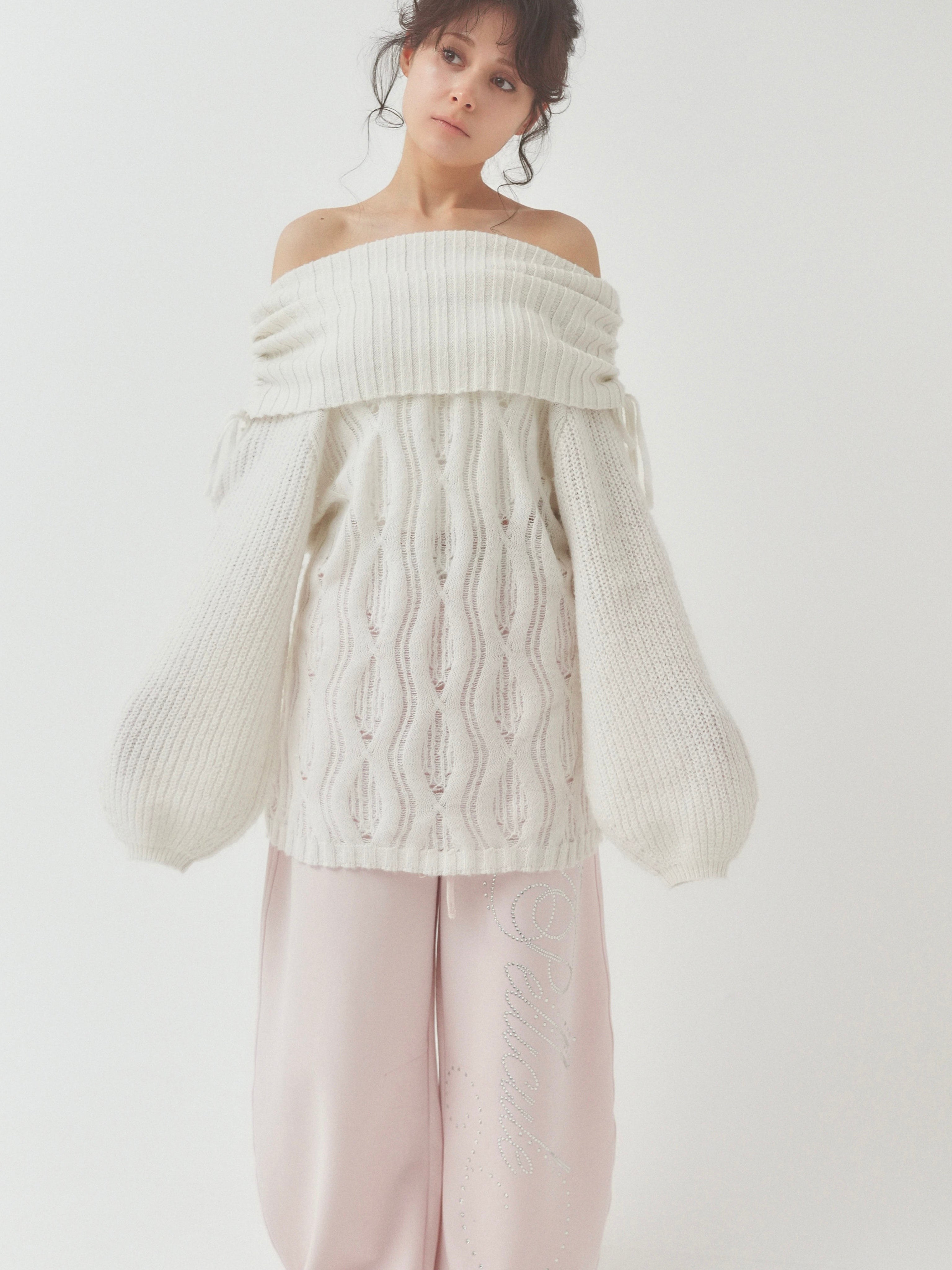 side gather loose knit