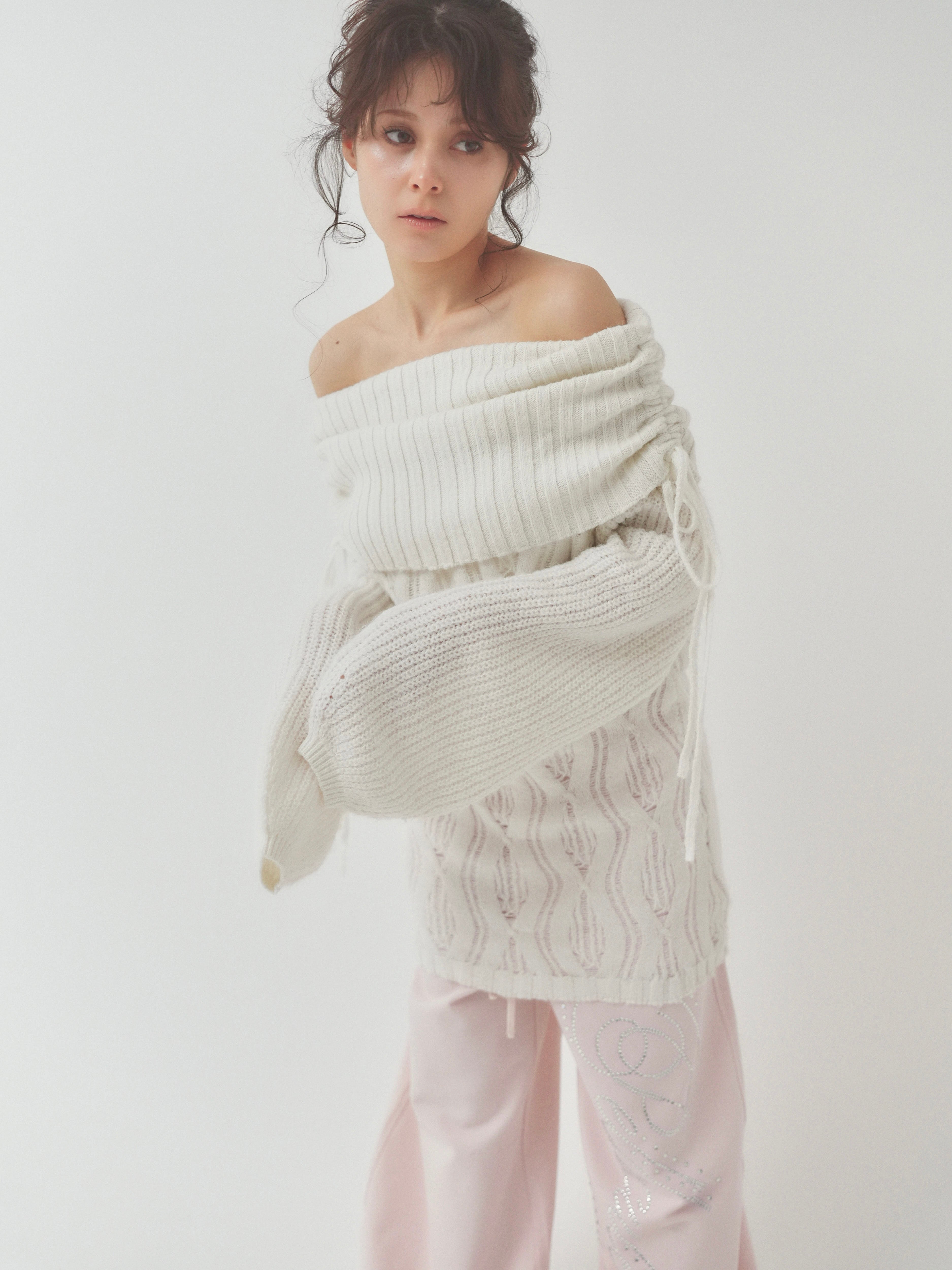 side gather loose knit