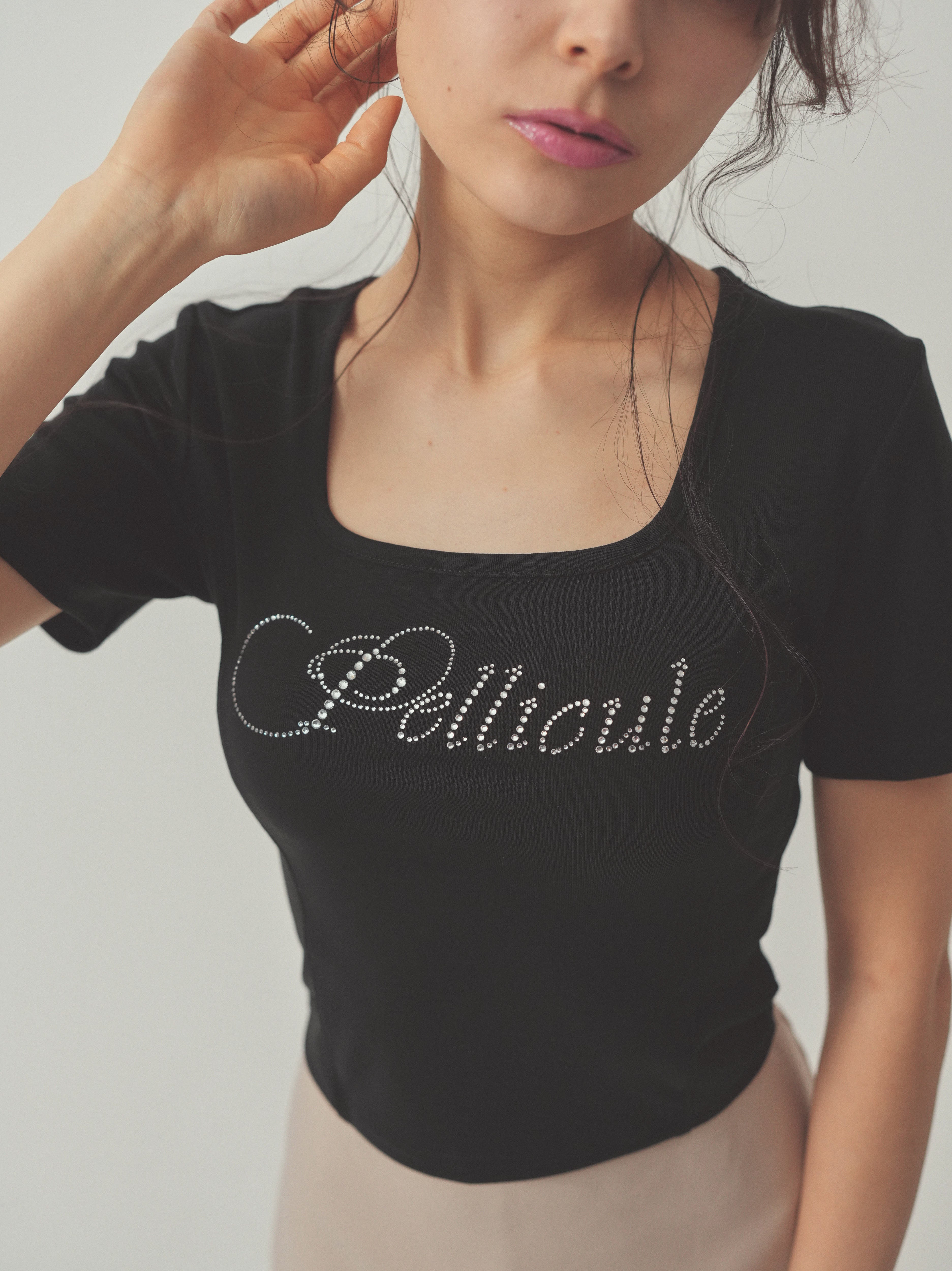 pc motif square tee