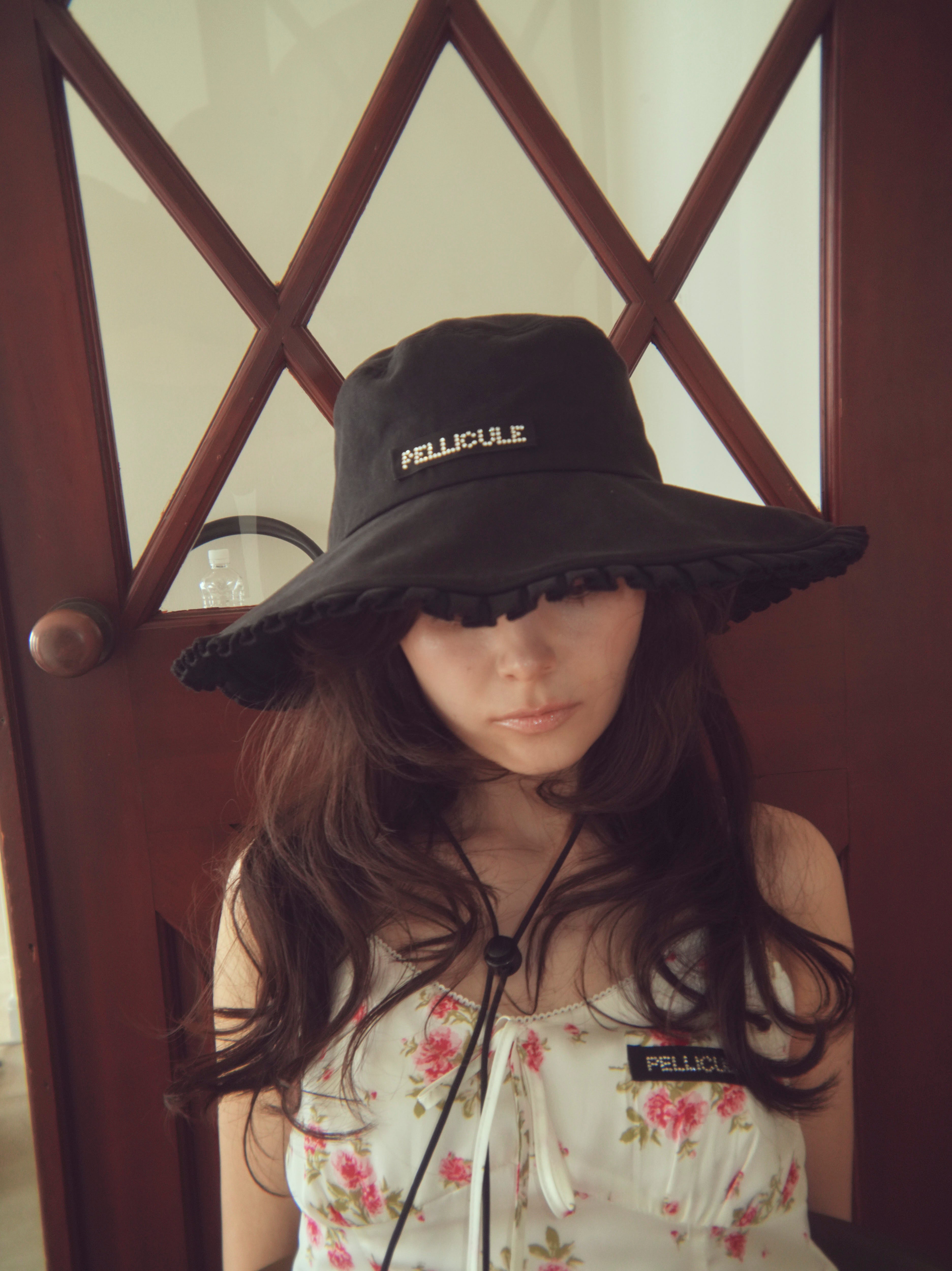 frill safari hat