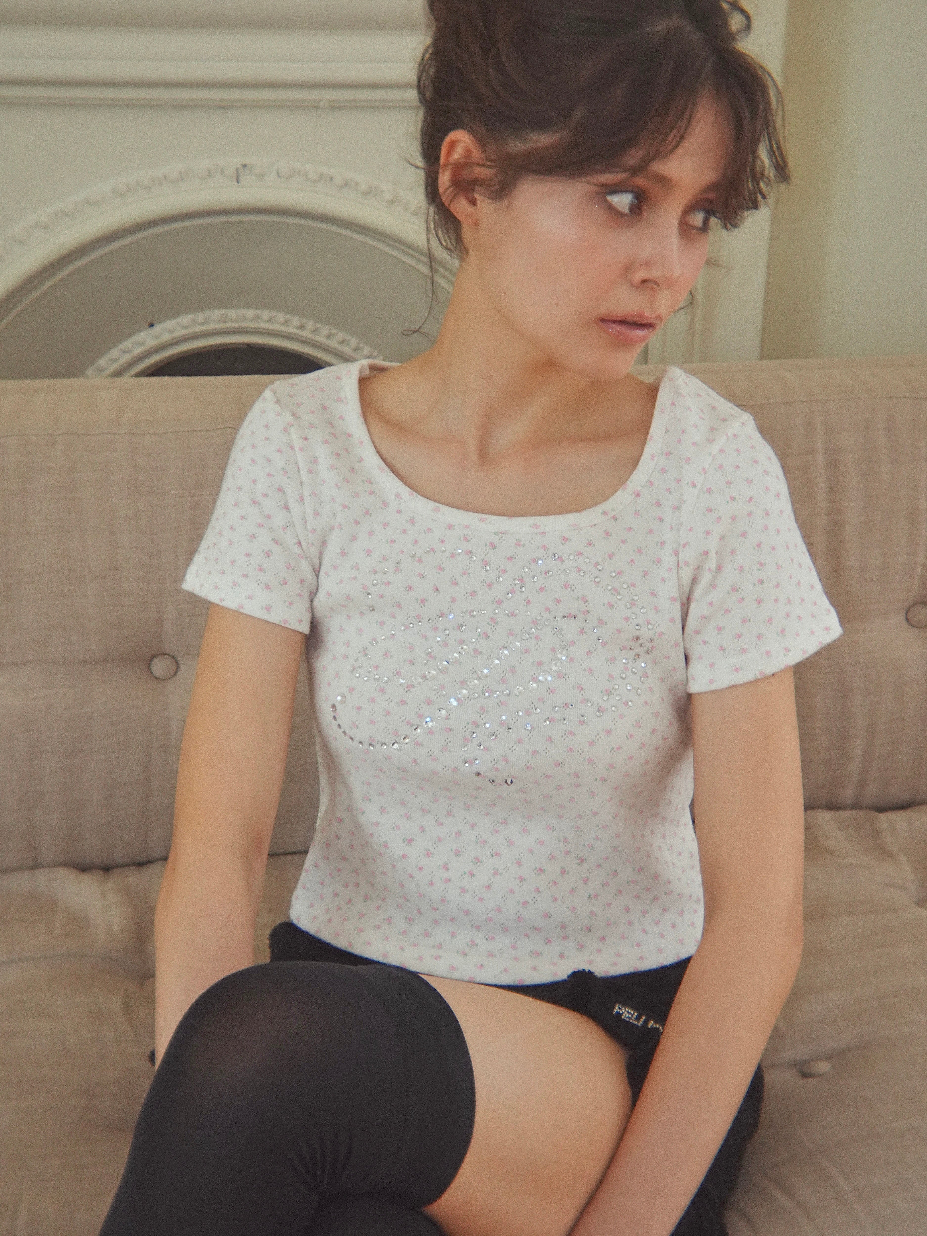 luvmotif short T