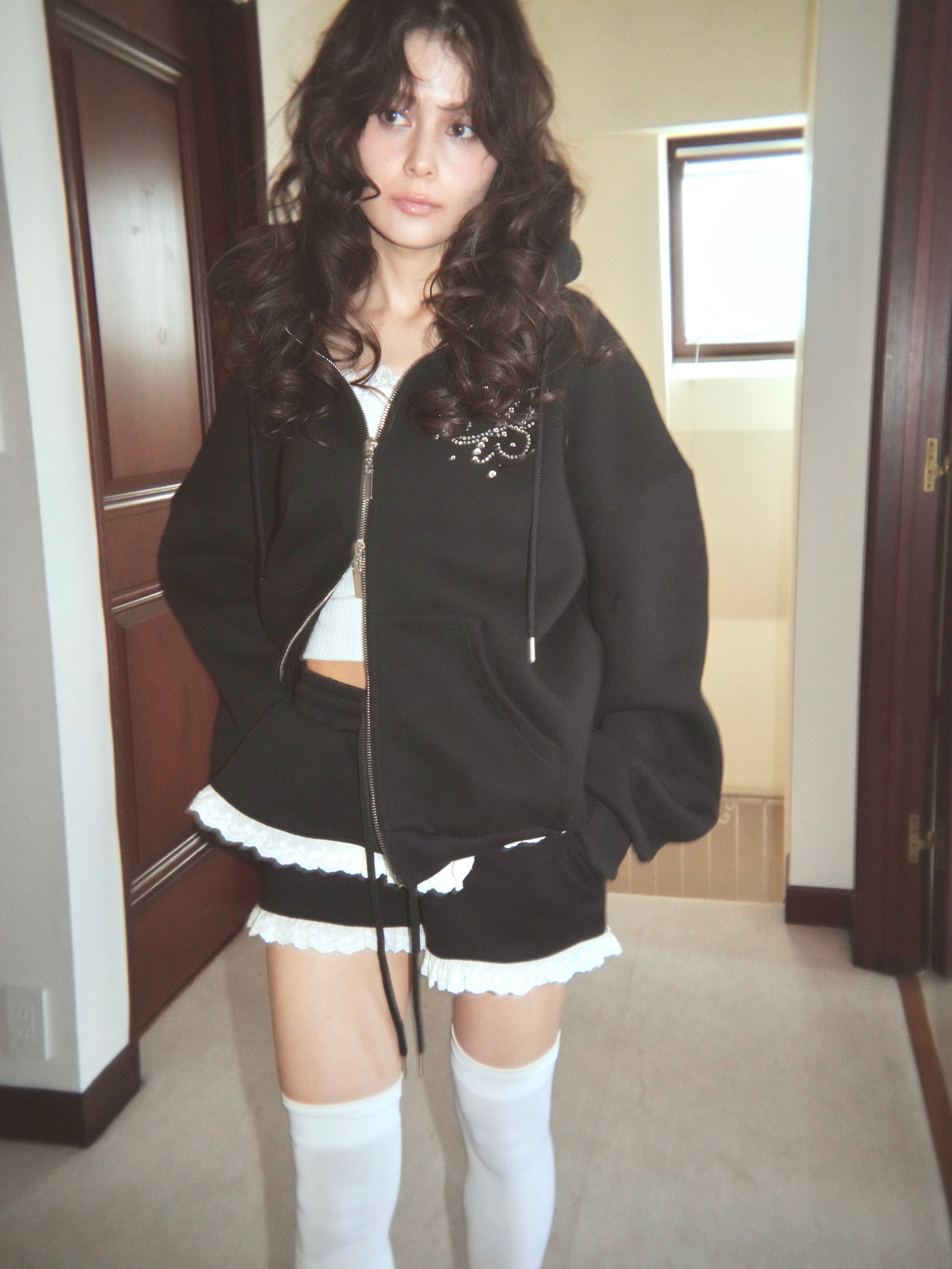 lace aprony short pants