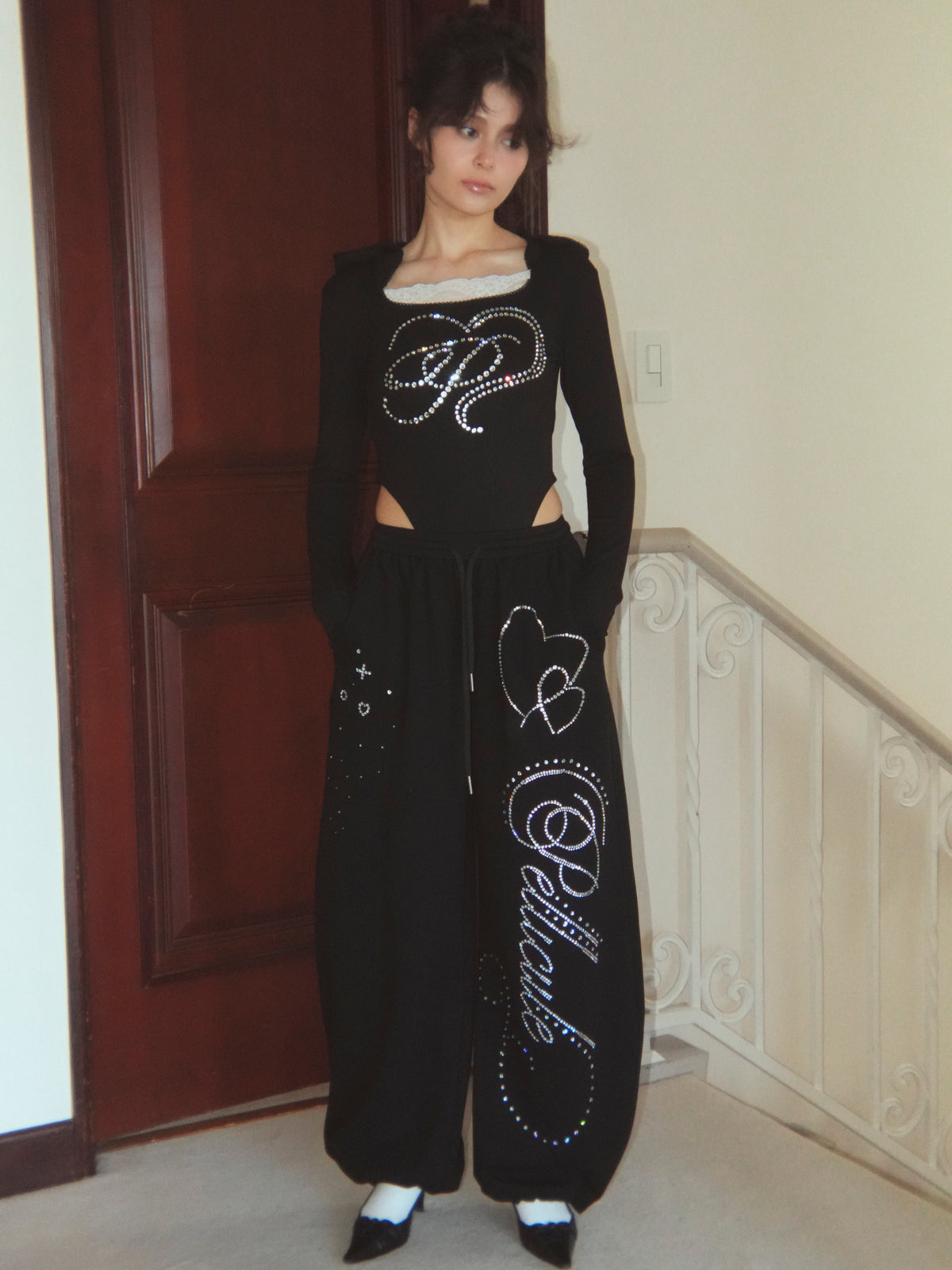 stone-deco sweat pants