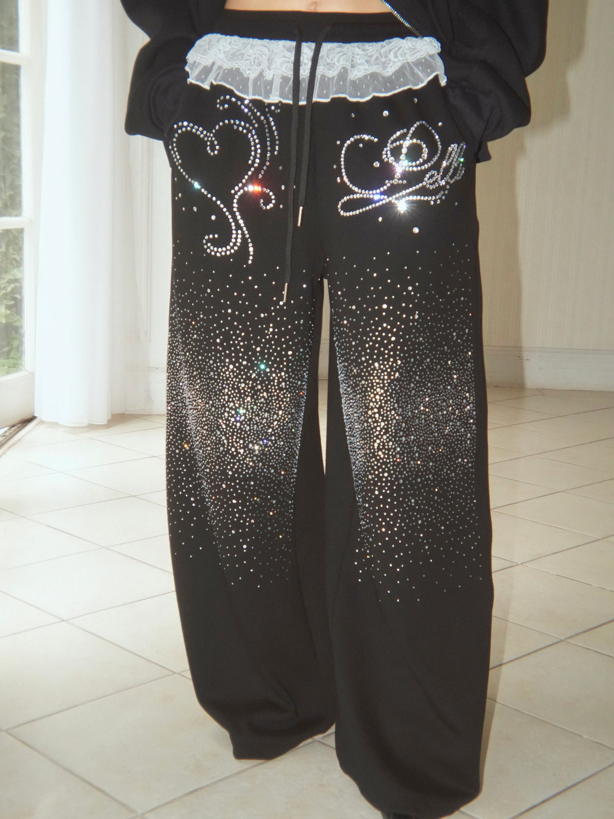 waistfrill sweat pants