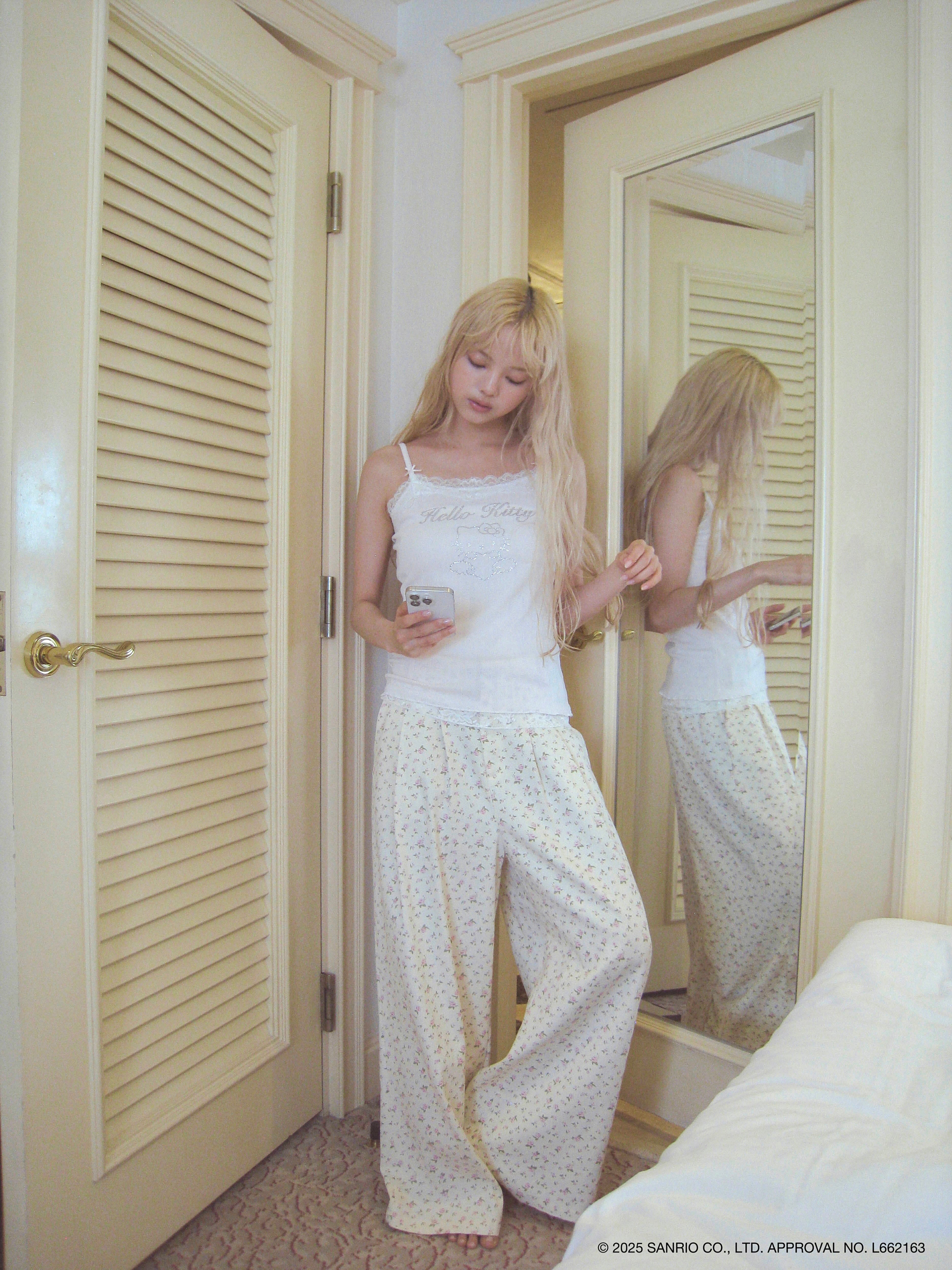 rose memento pants