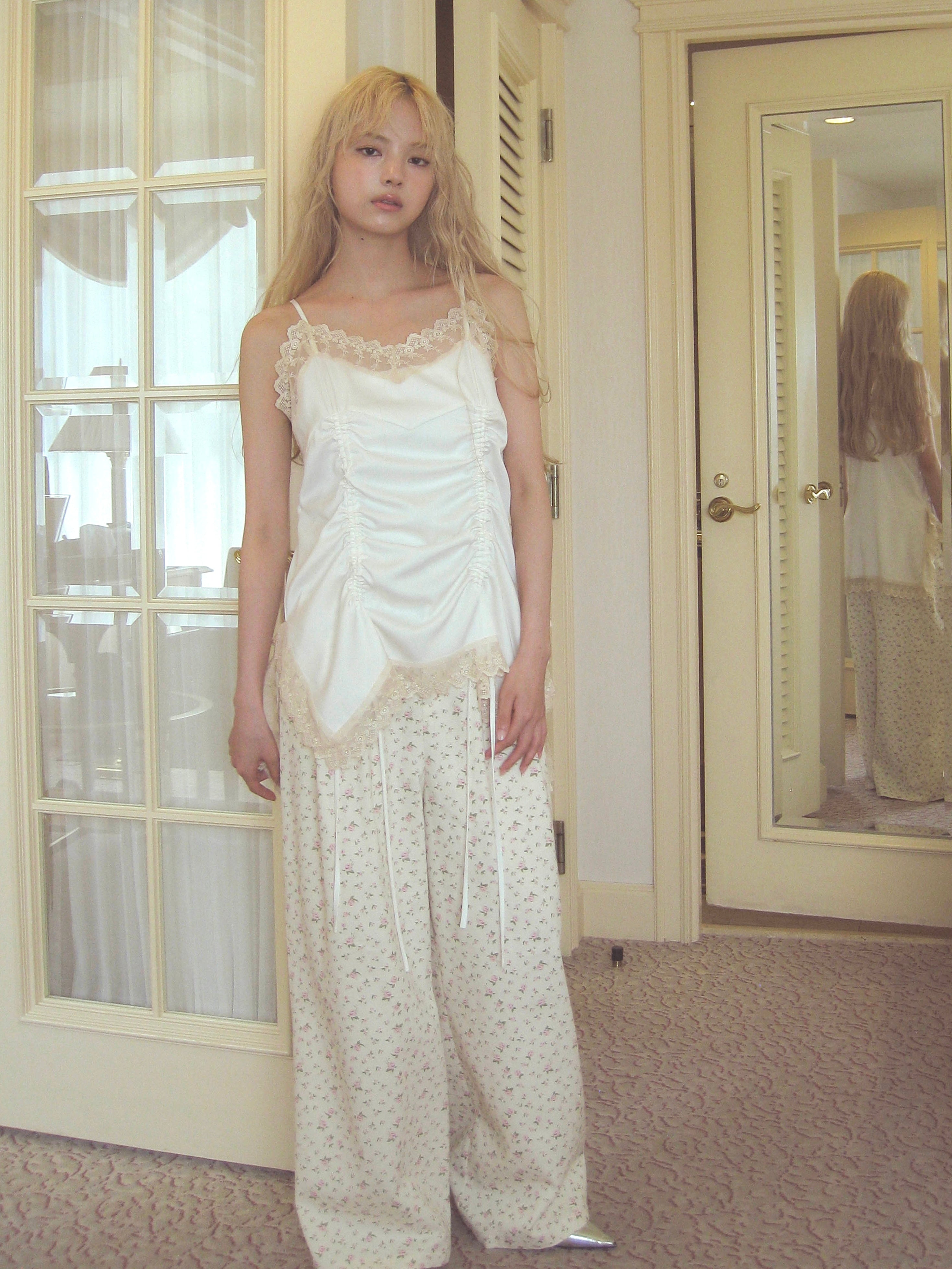 rose memento pants