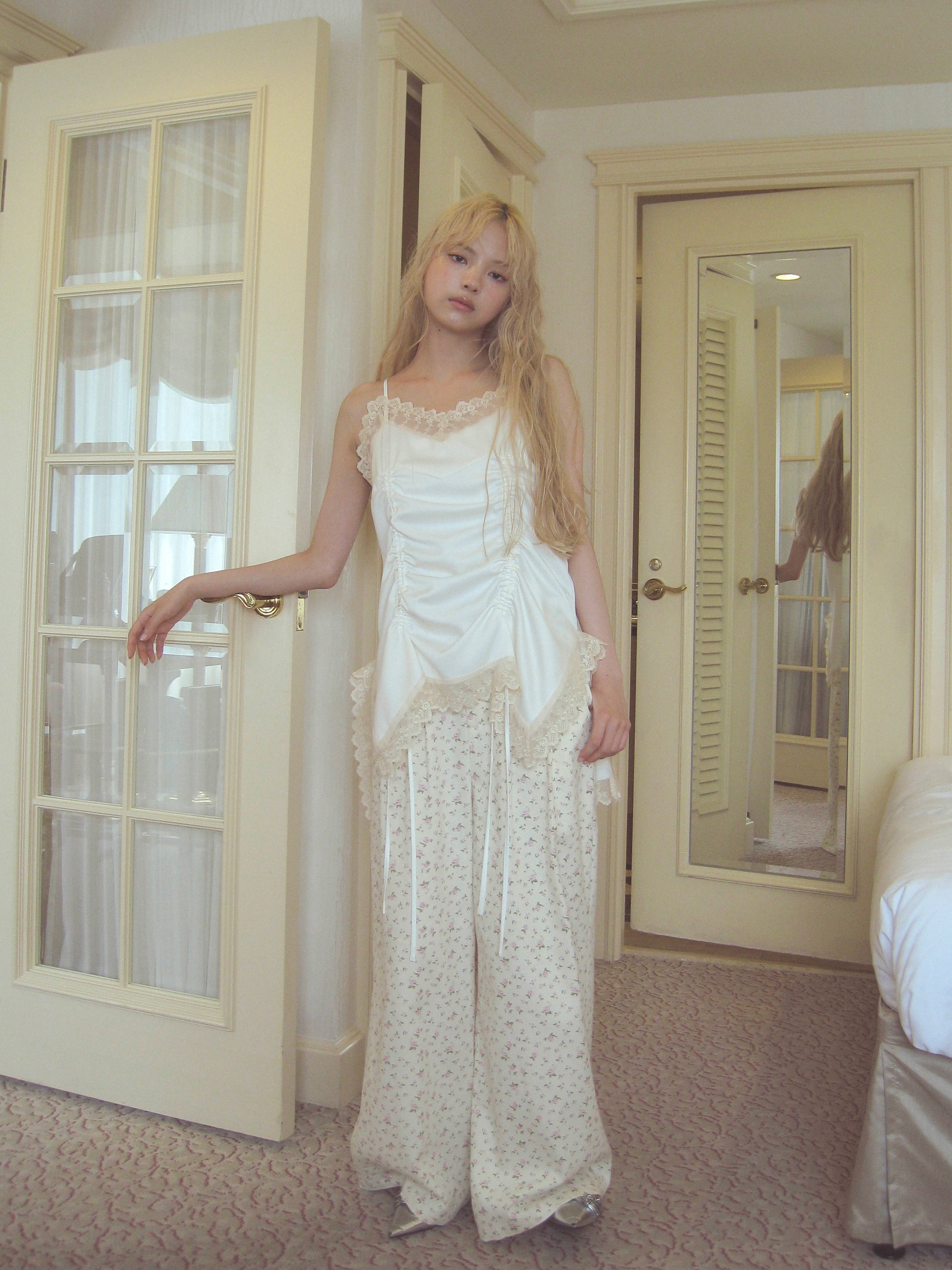 rose memento pants