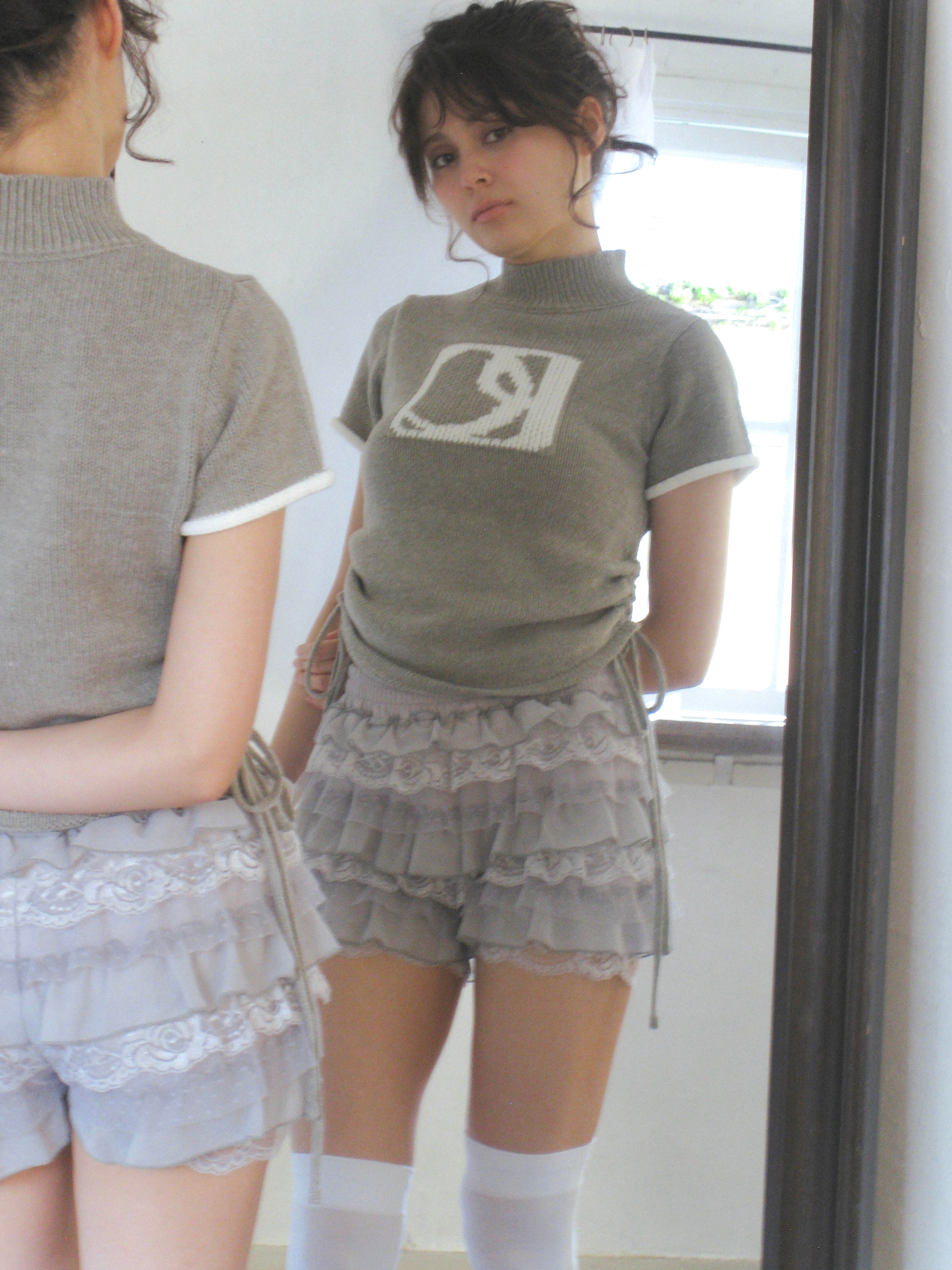 petal layer shortpants