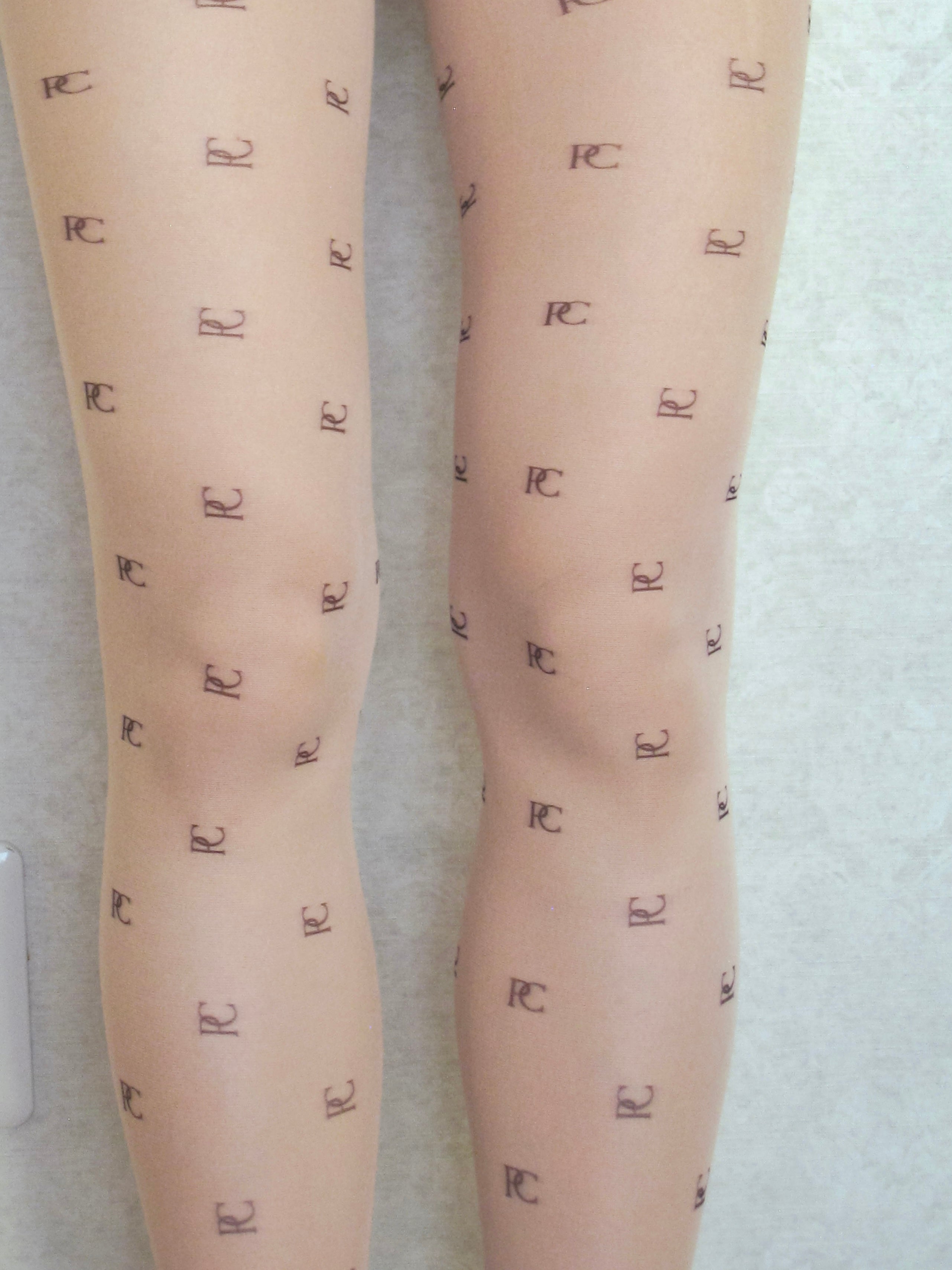 PC motif monogram tights