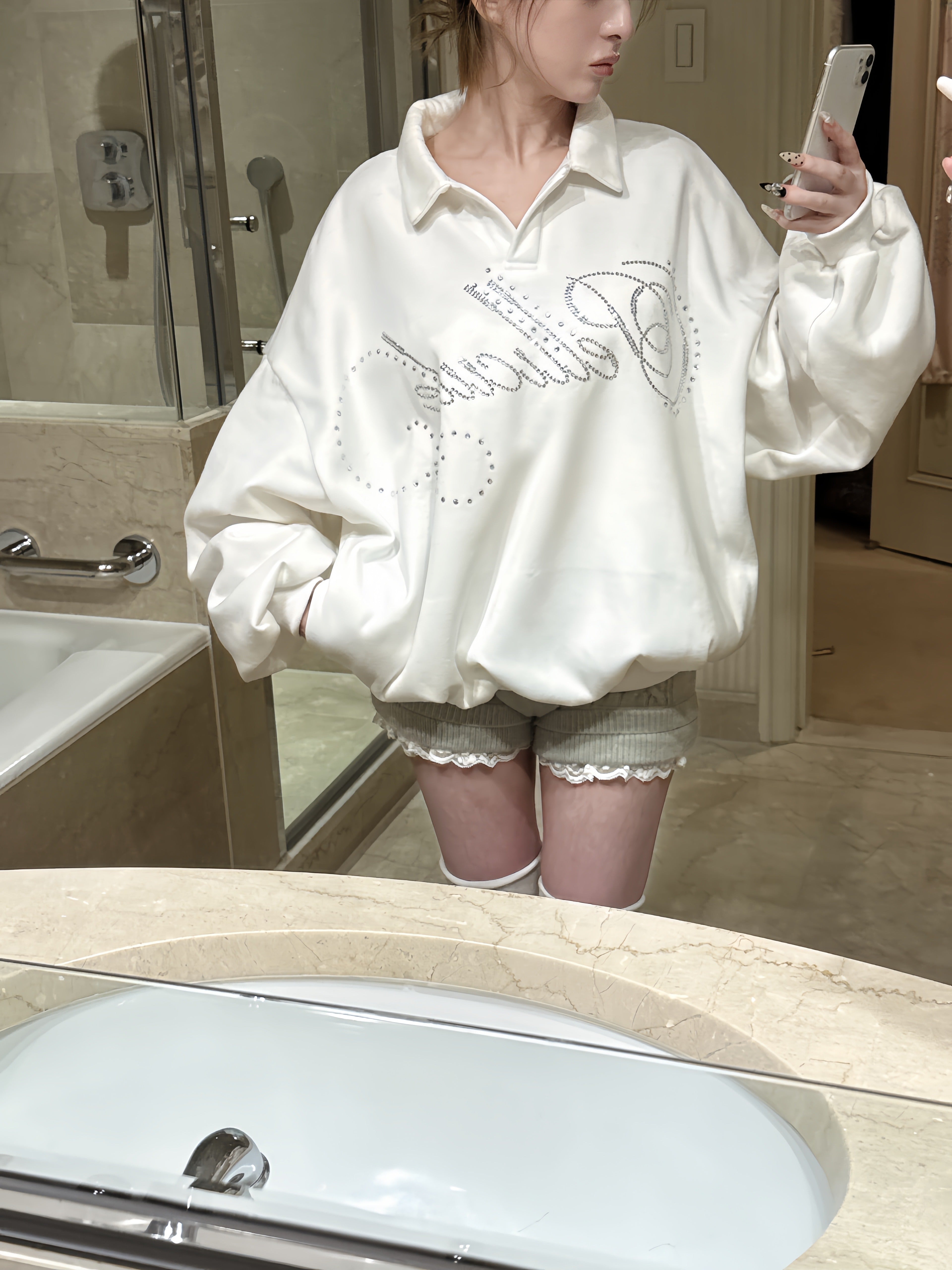 lettering sweat tops