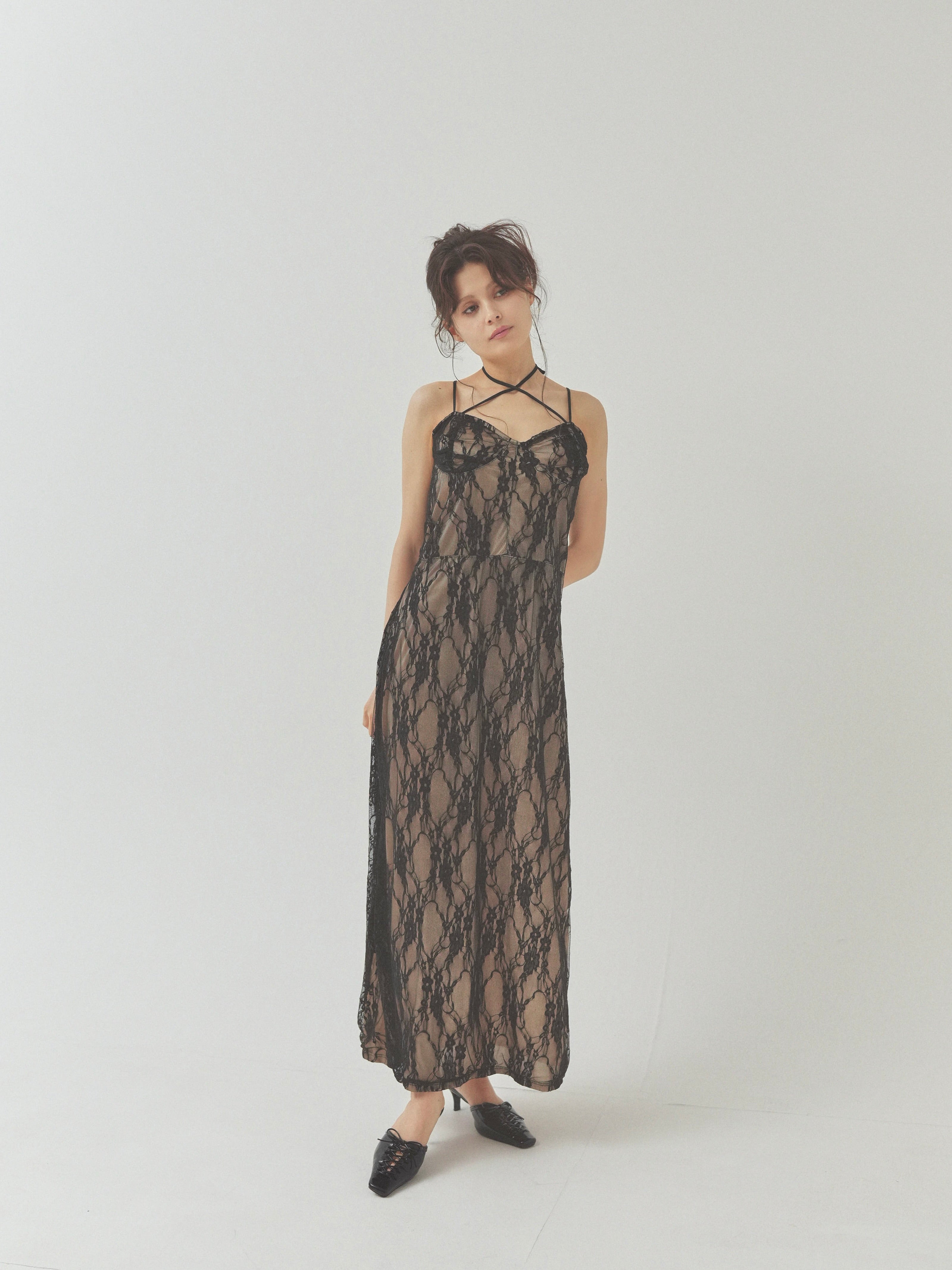 lace slit ribbon onepiece