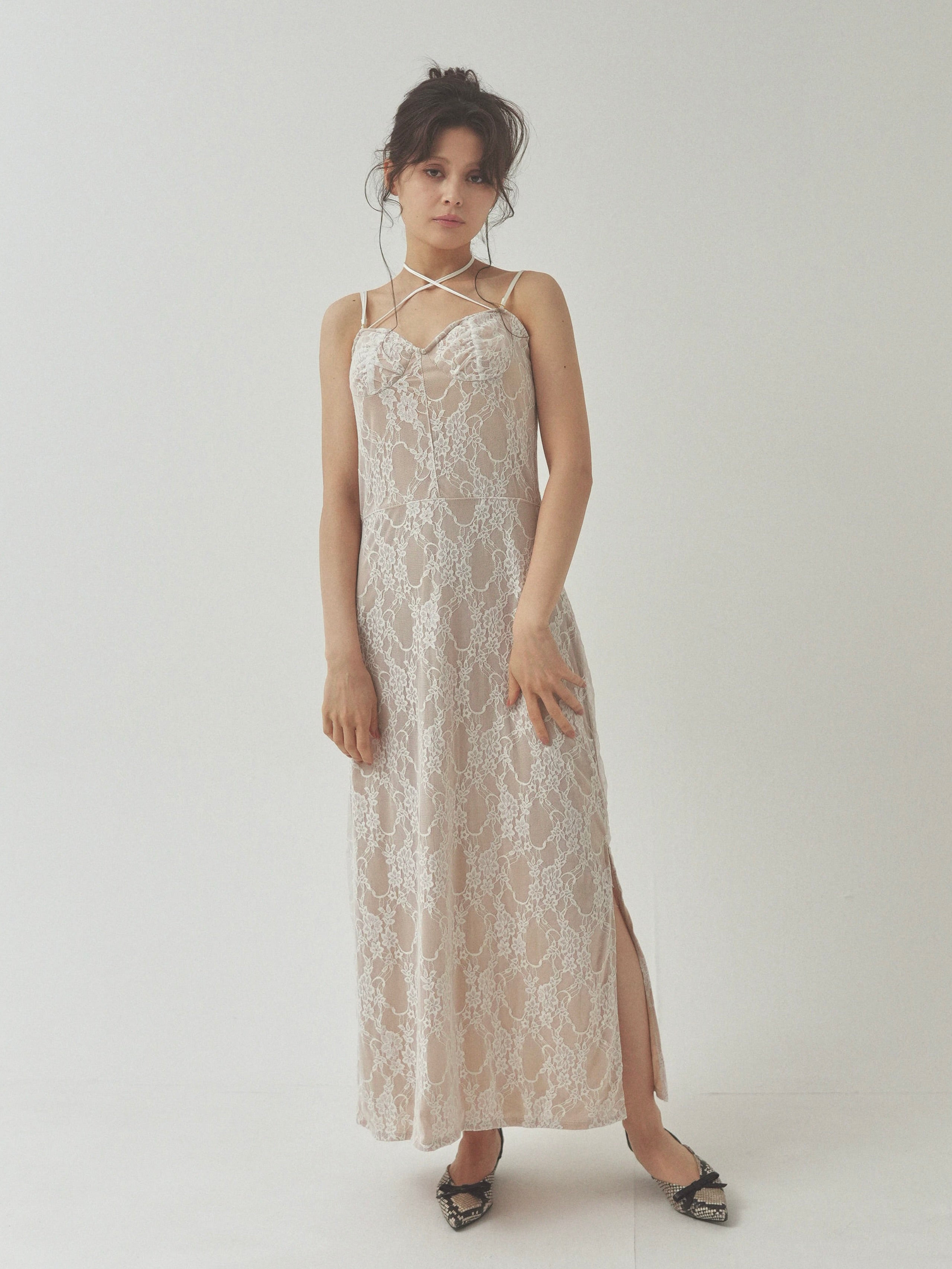lace slit ribbon onepiece