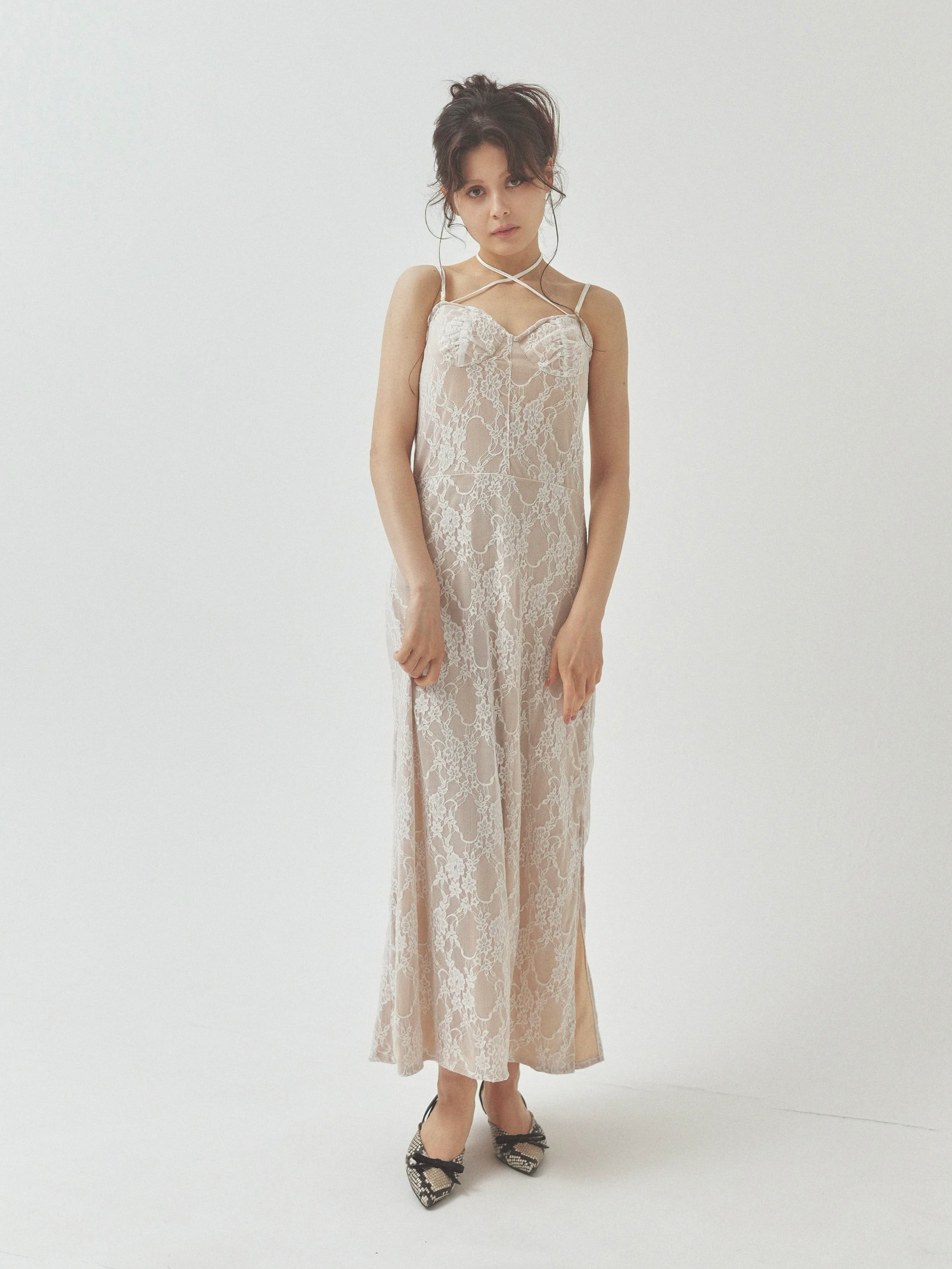 lace slit ribbon onepiece