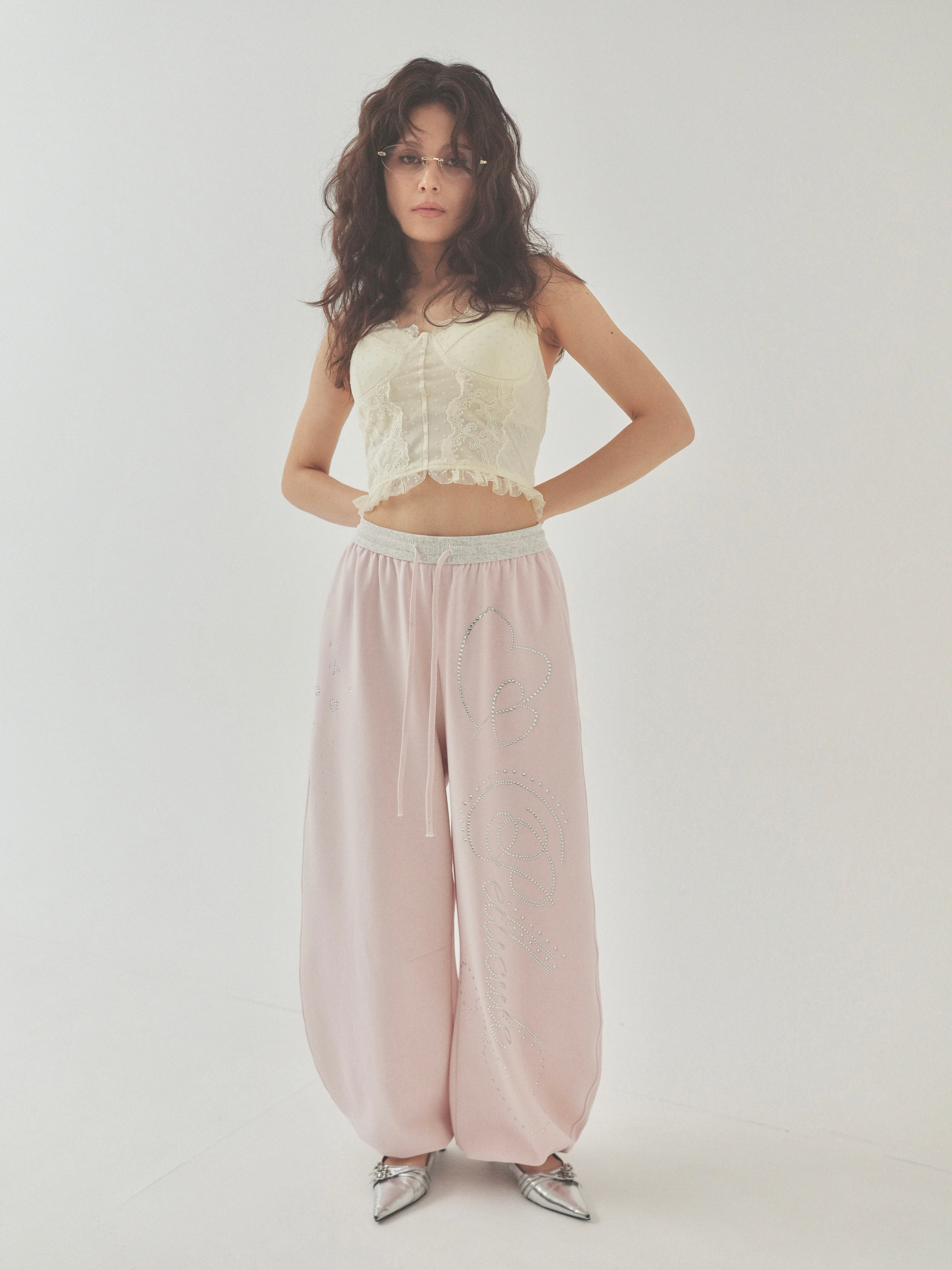 PELLICULE stone-deco sweat pants ペリキュール 8月中旬再販売】stone-deco sweat pants｜PELLICULE | ぺリキュール