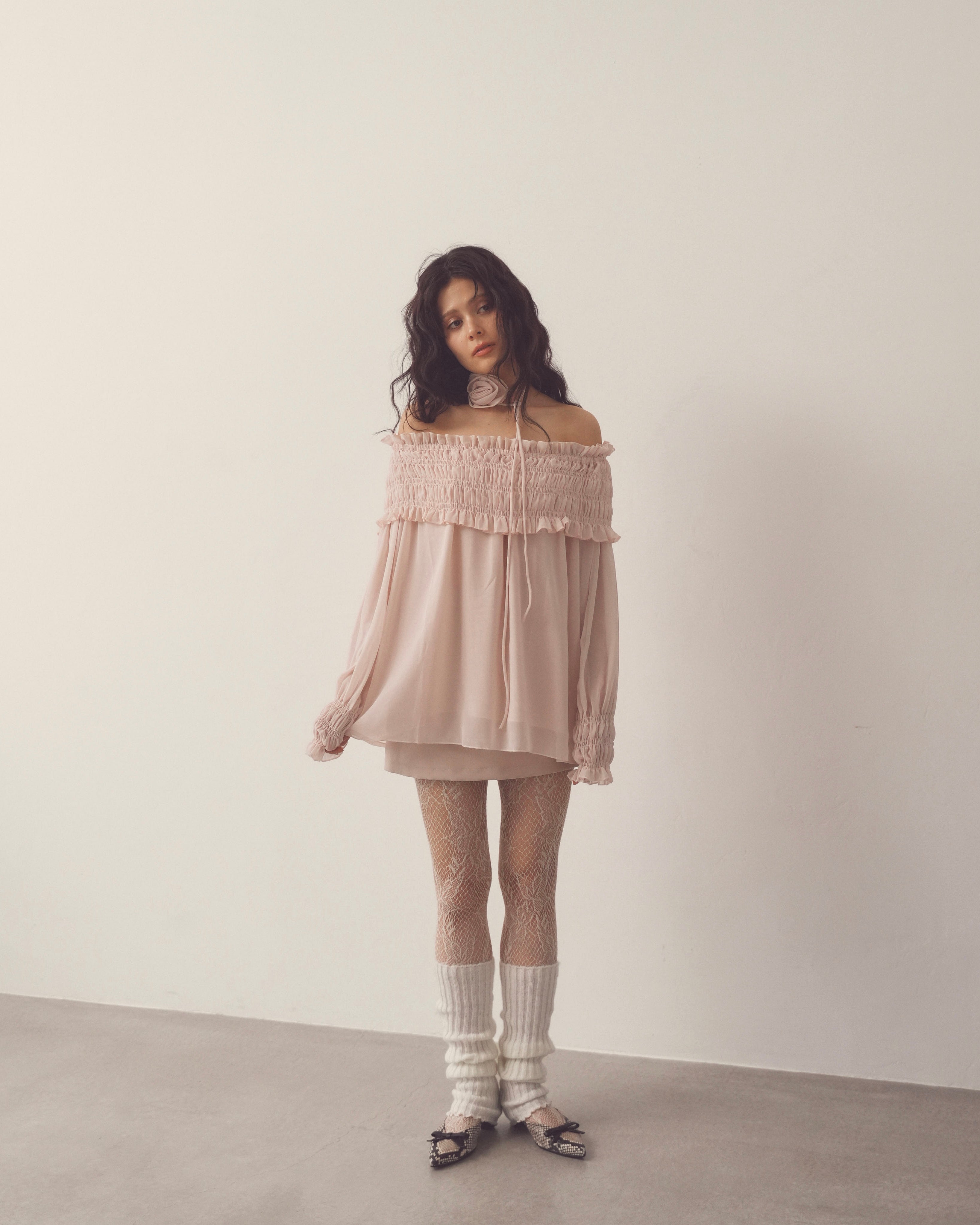 rose shirring frill blouse