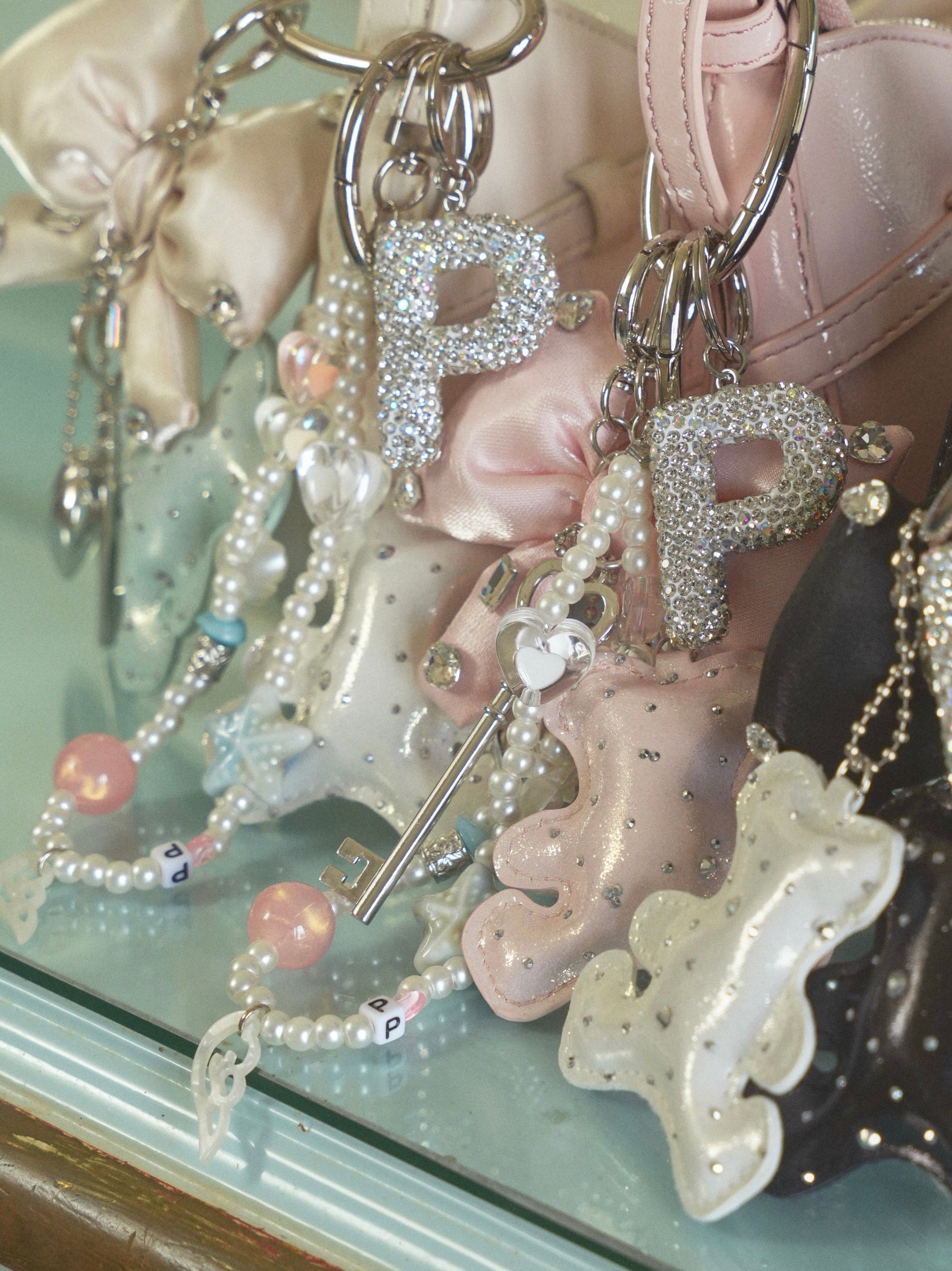 【激安通販オンラインショップ】 pc ぺリキュール | charm｜PELLICULE iconic アクセサリー