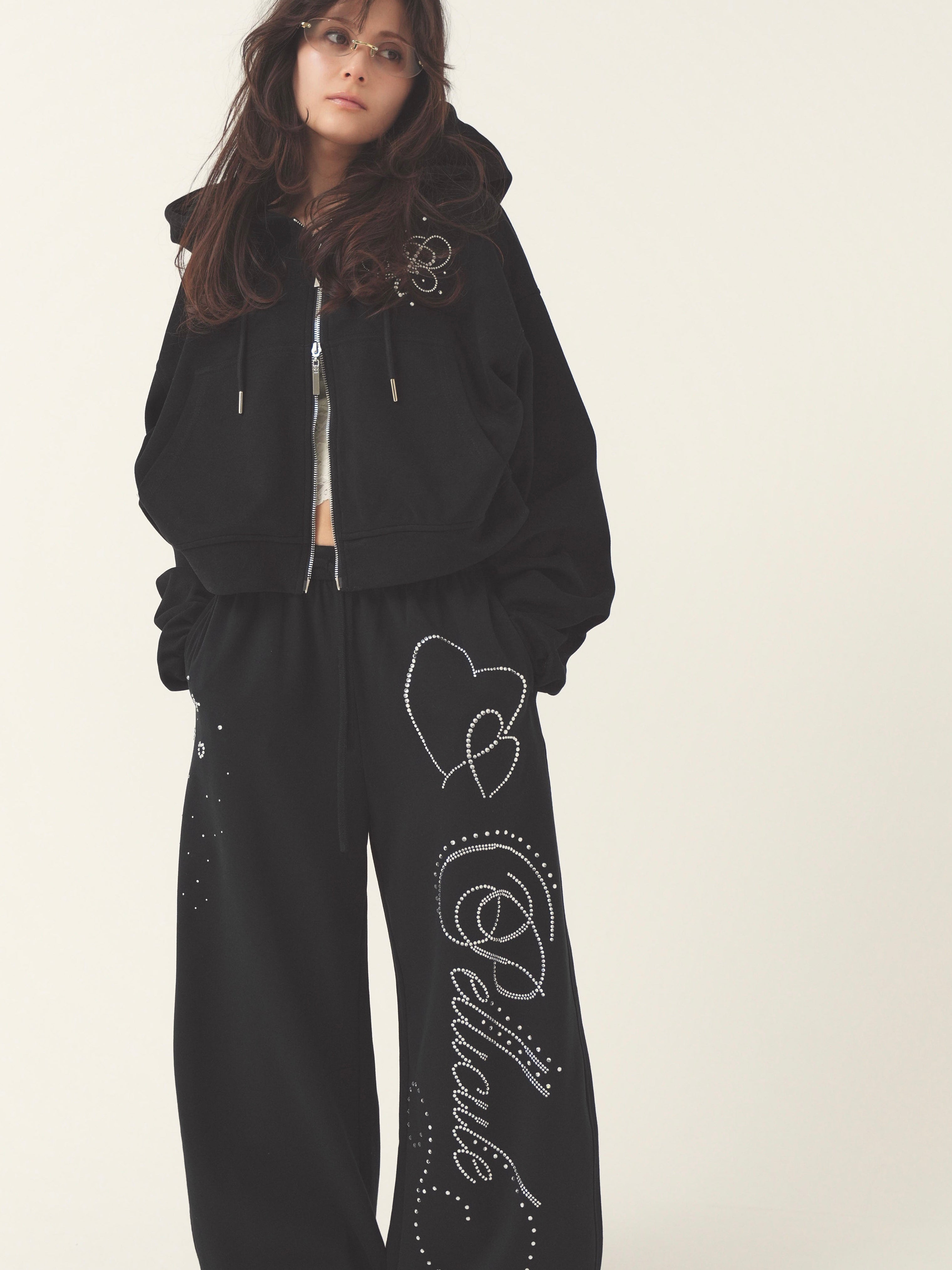 stone-deco sweat pants