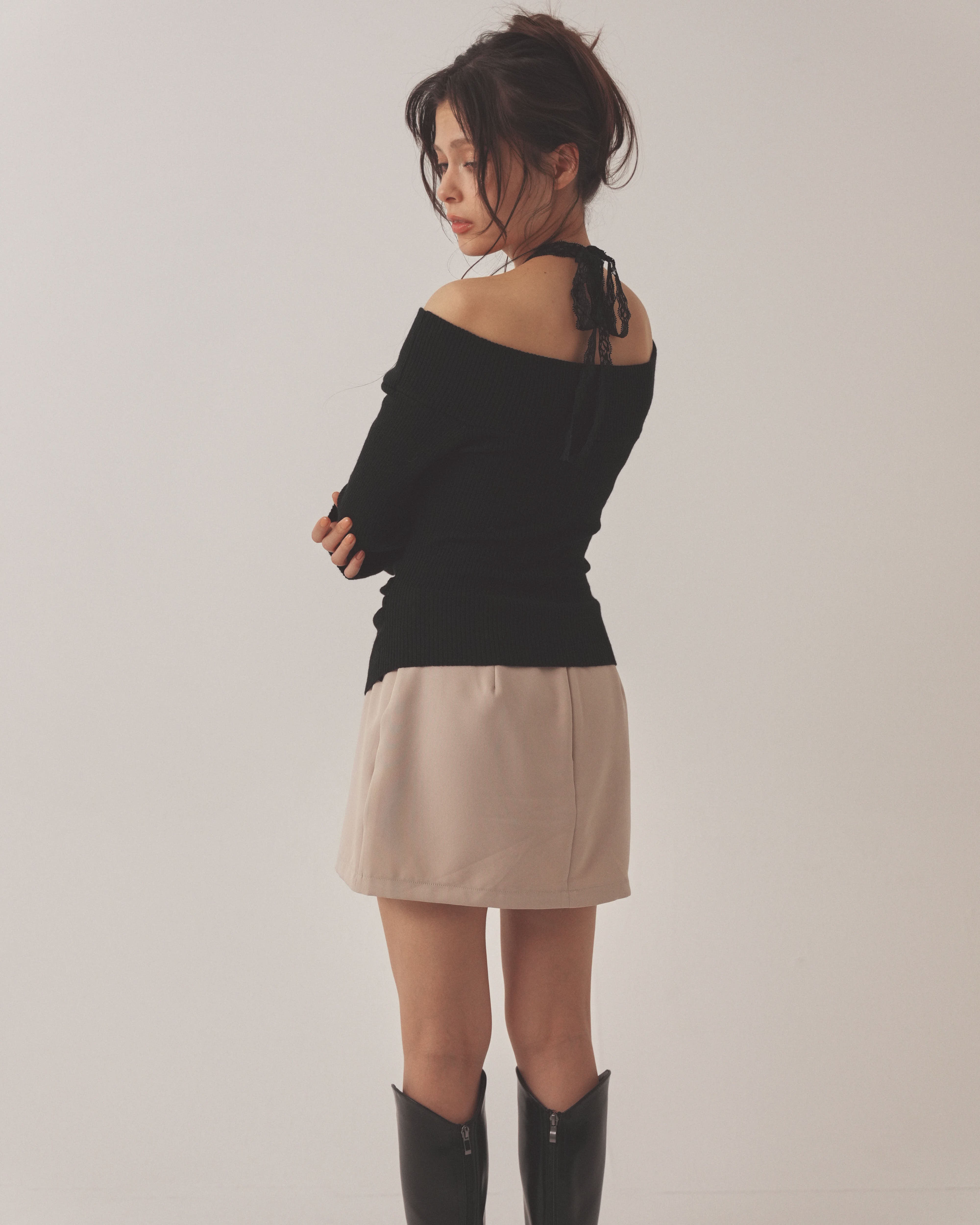 minimal mini skirt