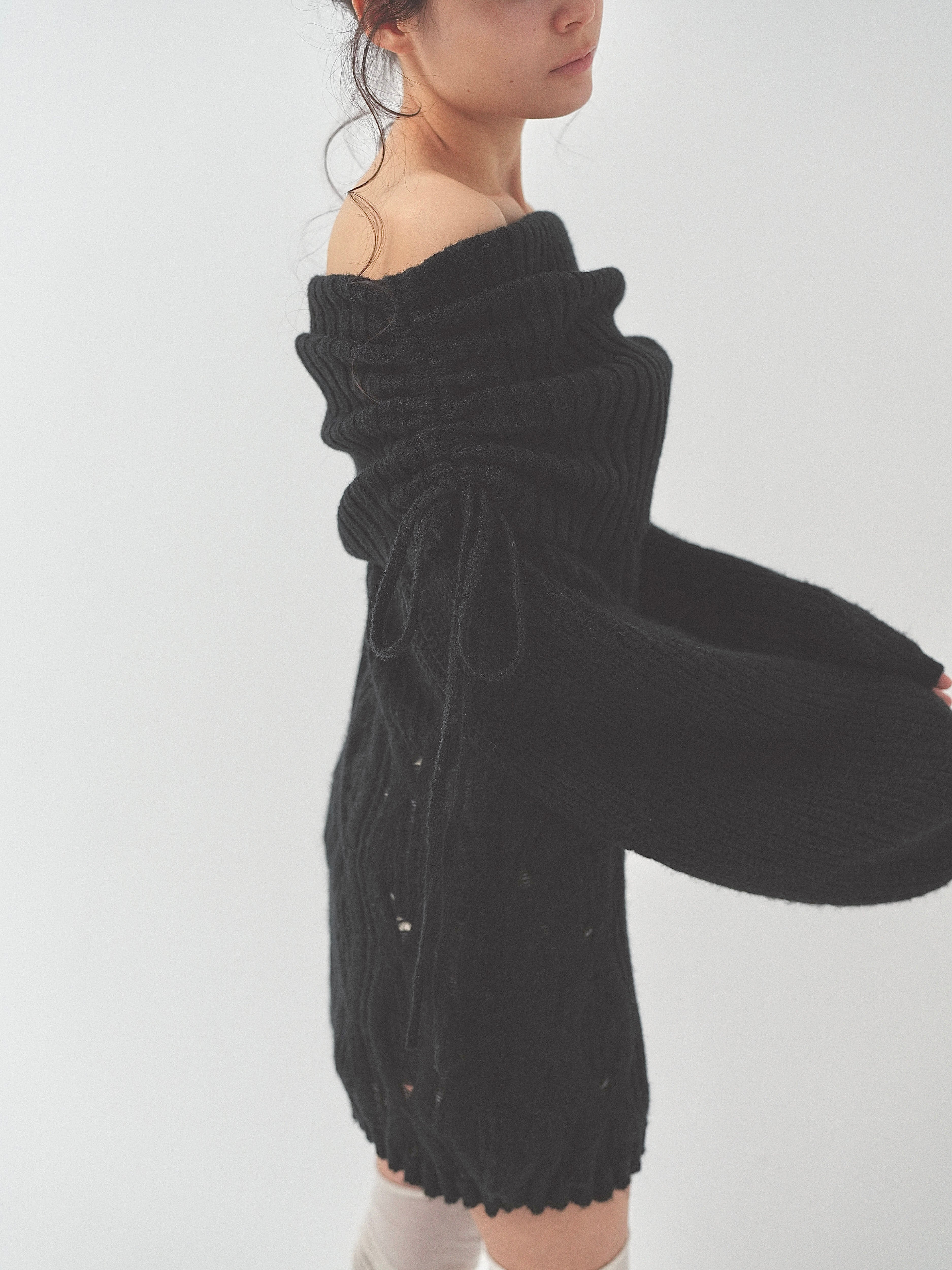 side gather loose knit