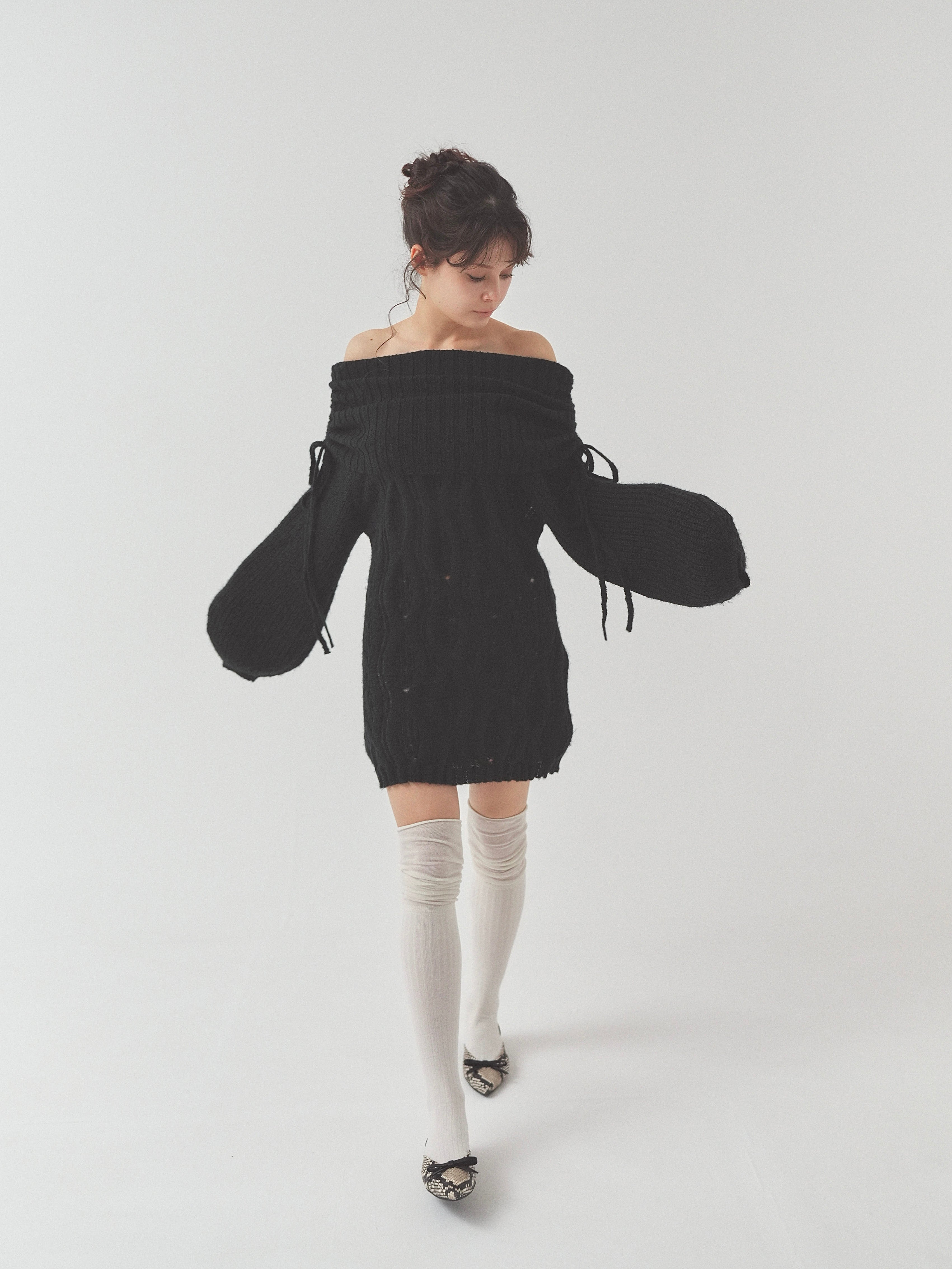 side gather loose knit