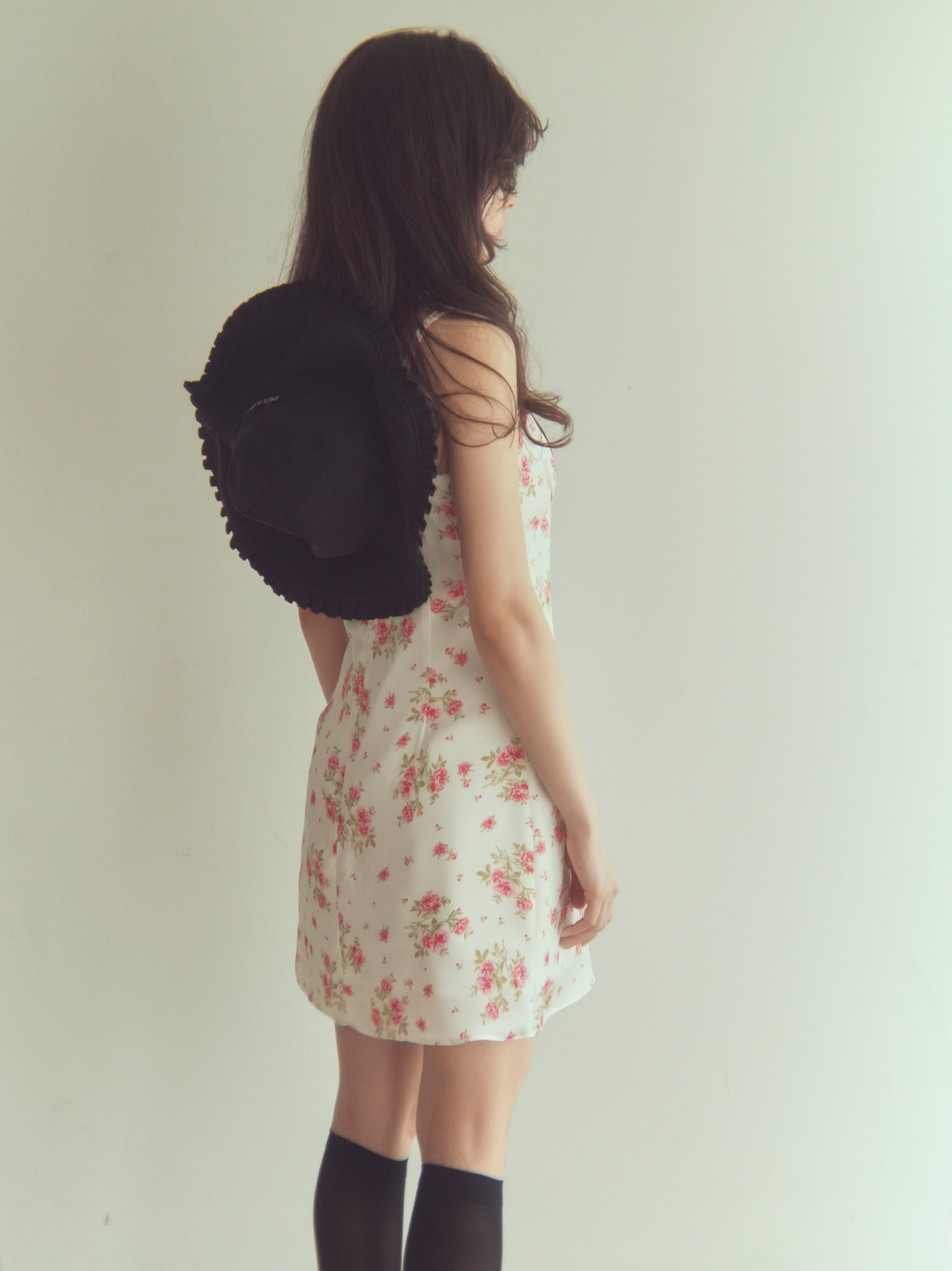 frill safari hat