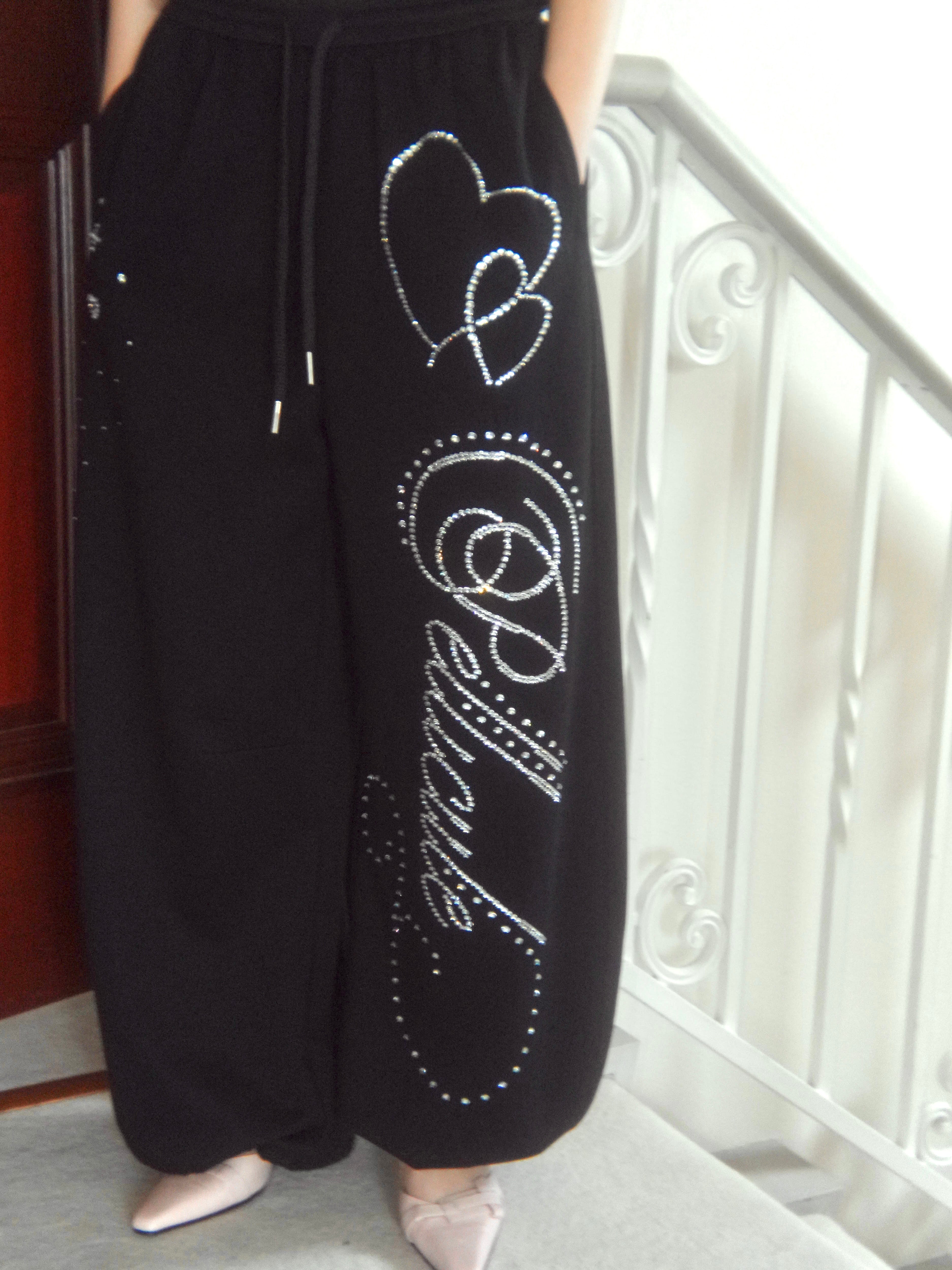 stone-deco sweat pants｜PELLICULE | ぺリキュール