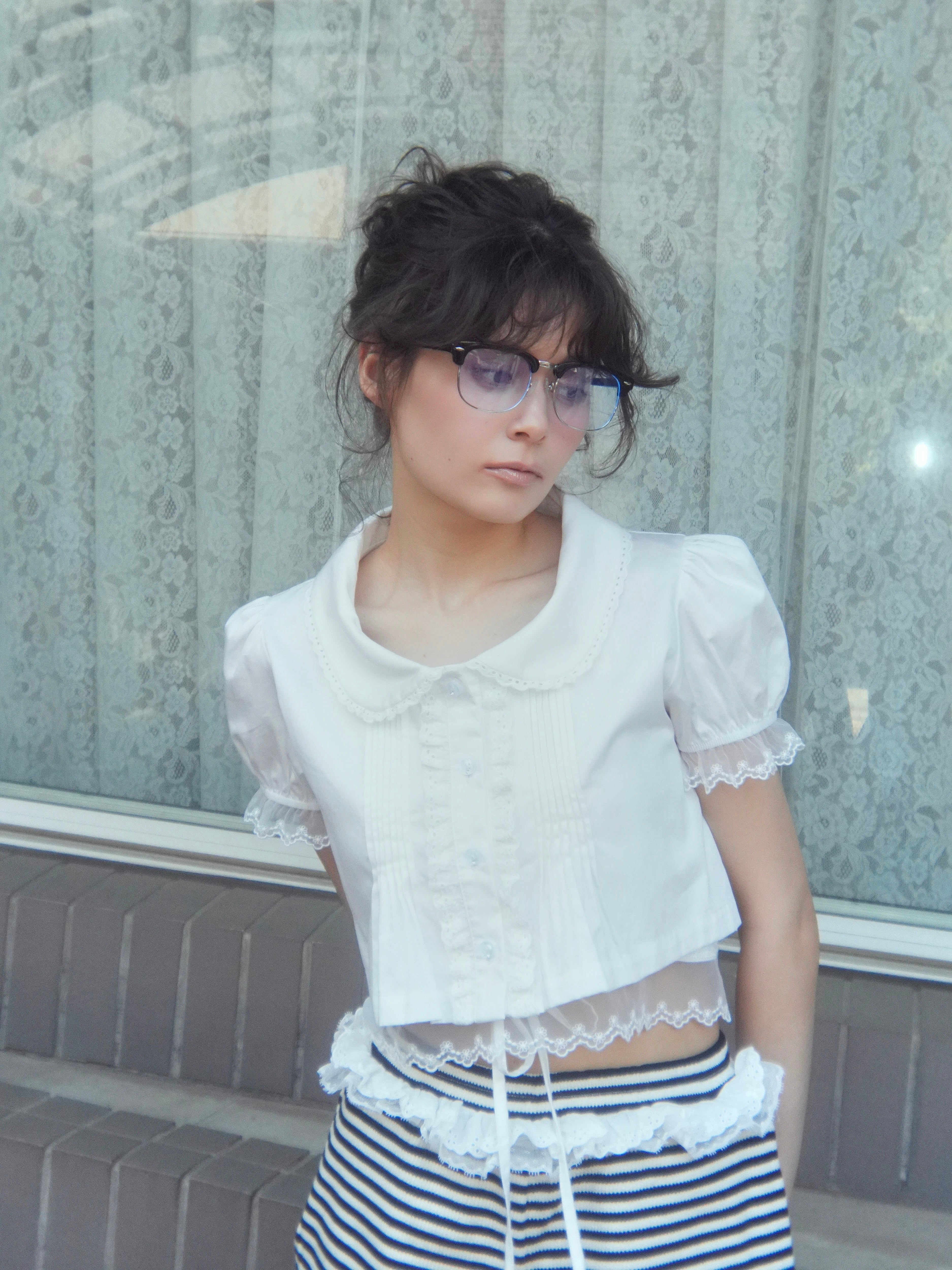 cropped puff blouse