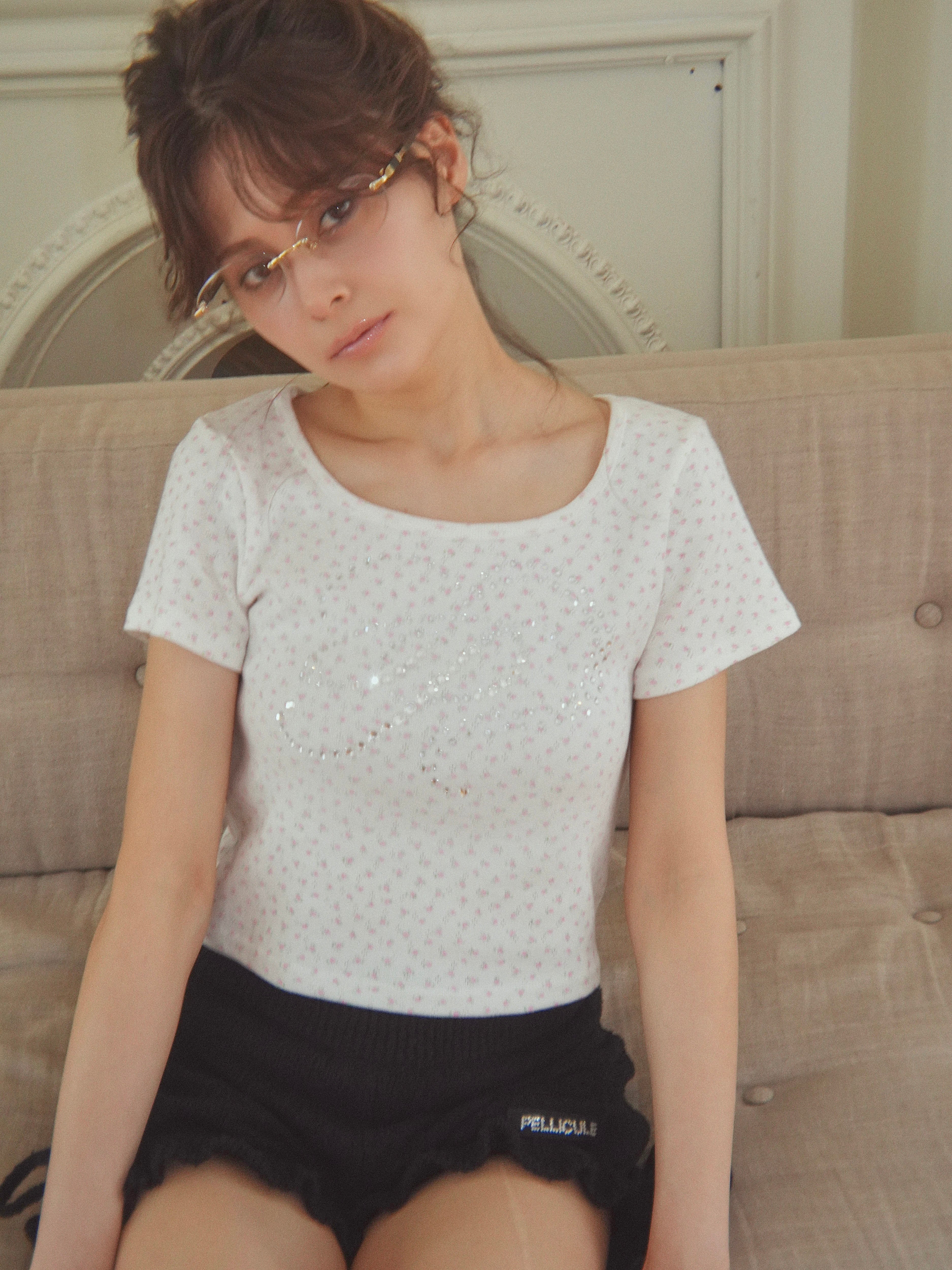 luvmotif short T