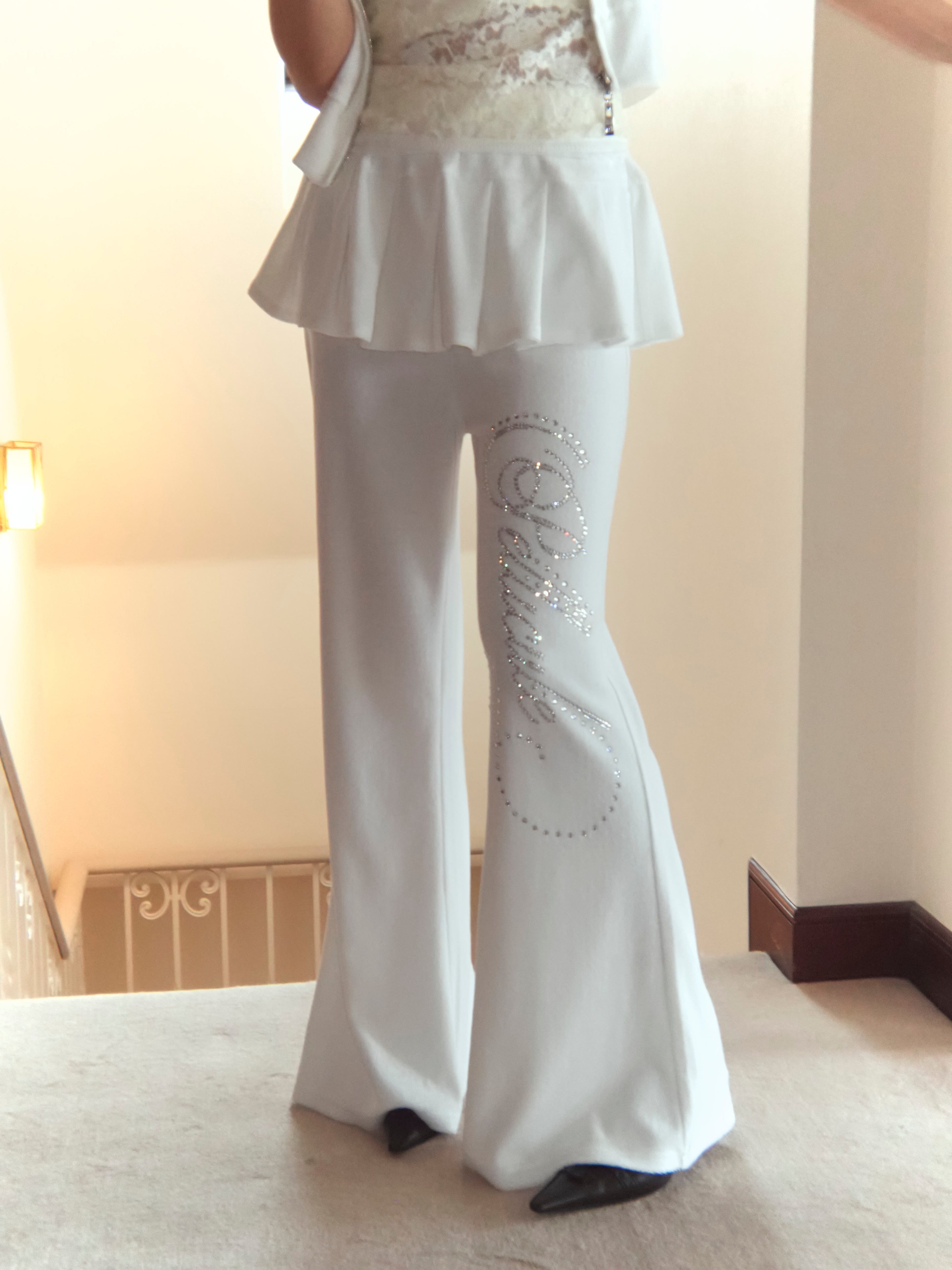 motif pile flare pants