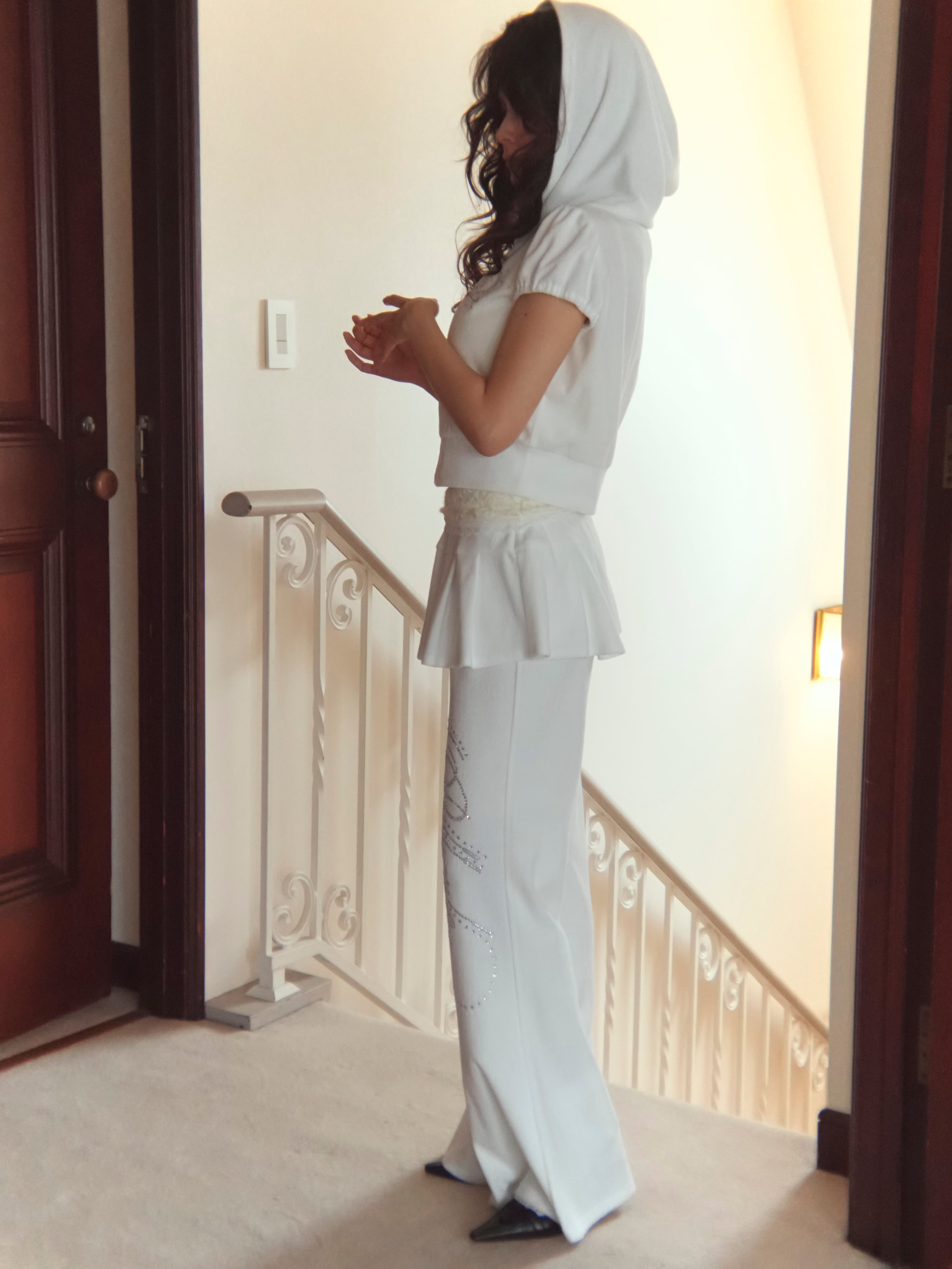 motif pile flare pants