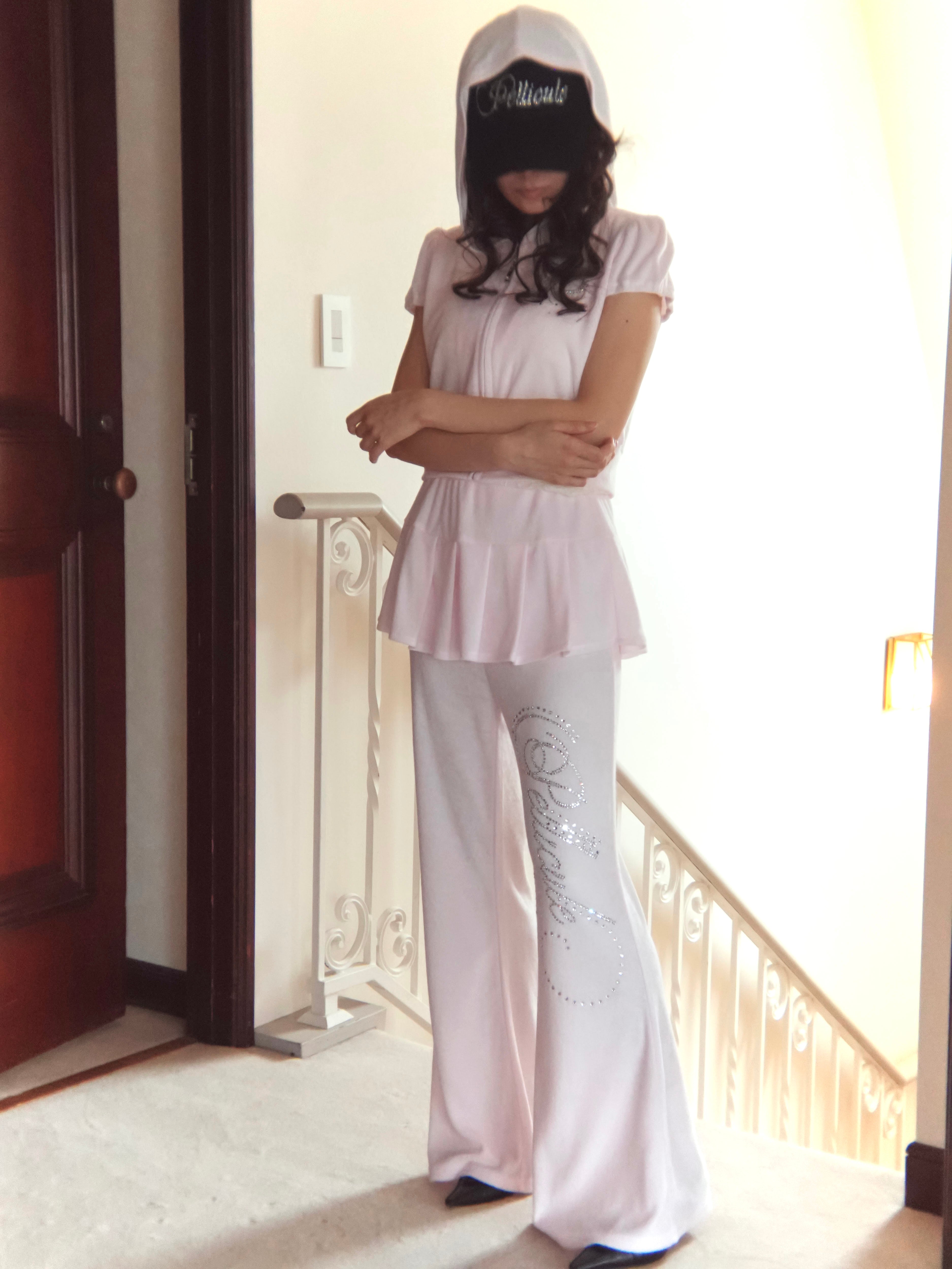 motif pile flare pants