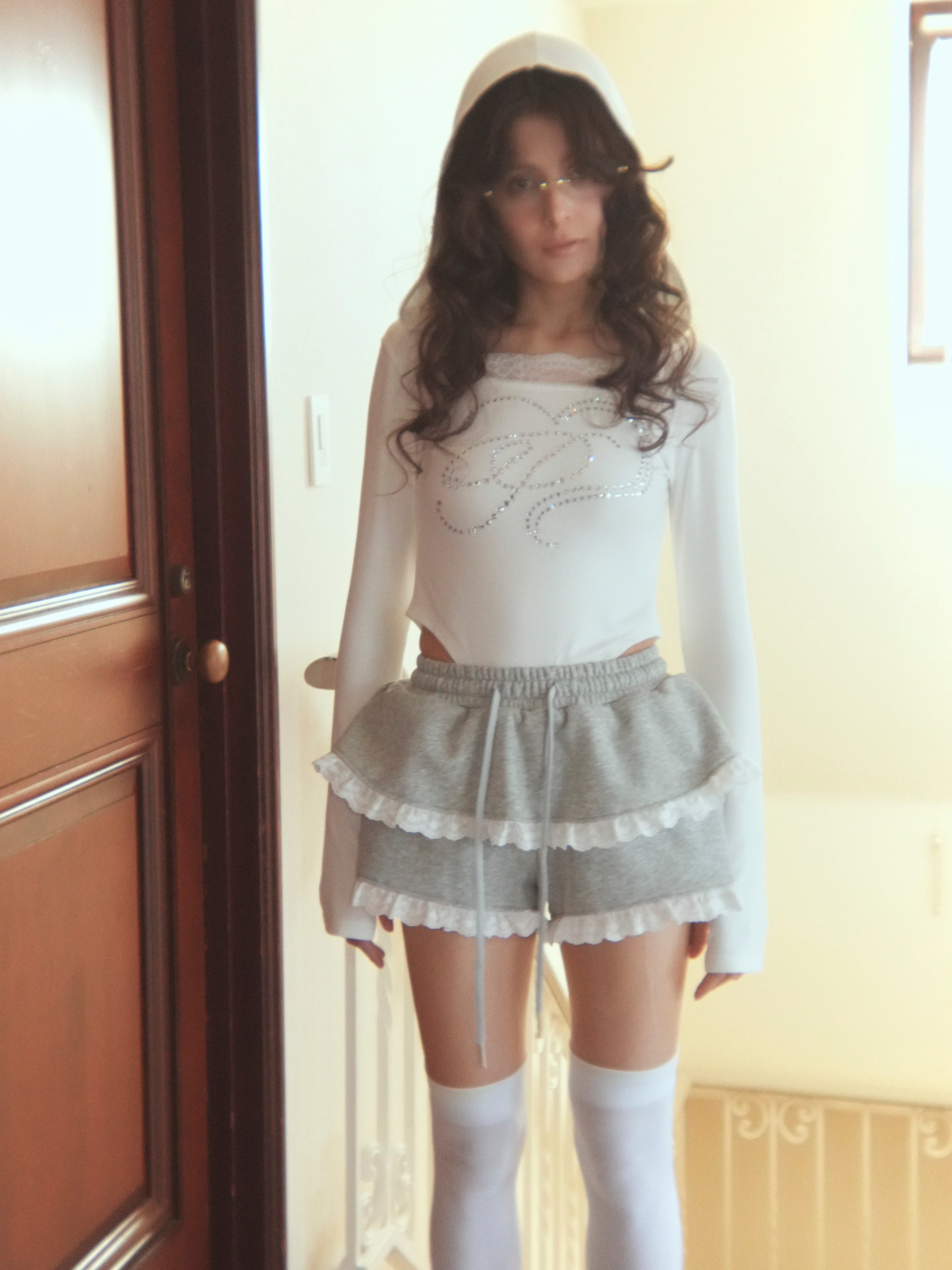 lace aprony short pants
