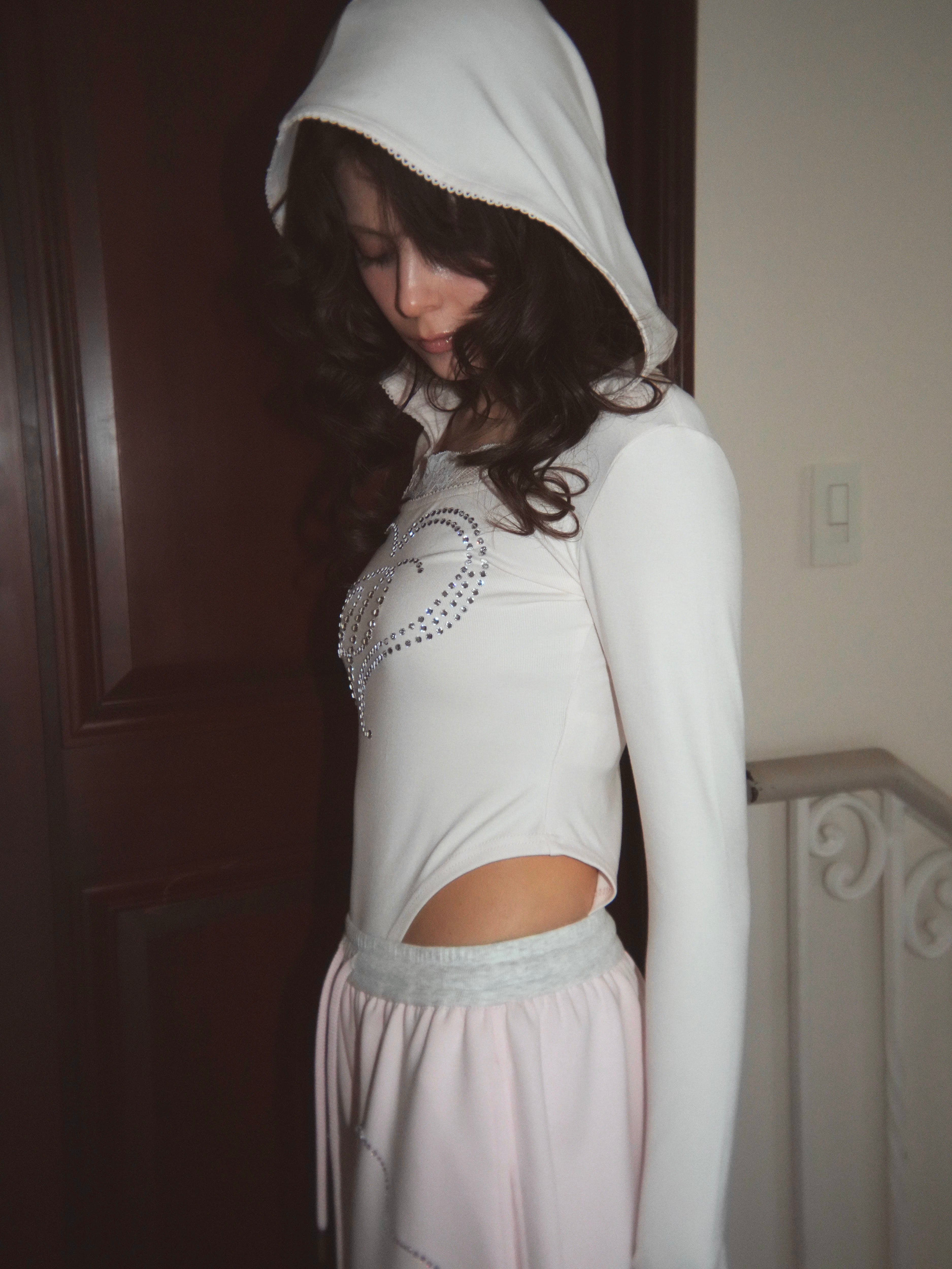 motif hoodie bodysuits