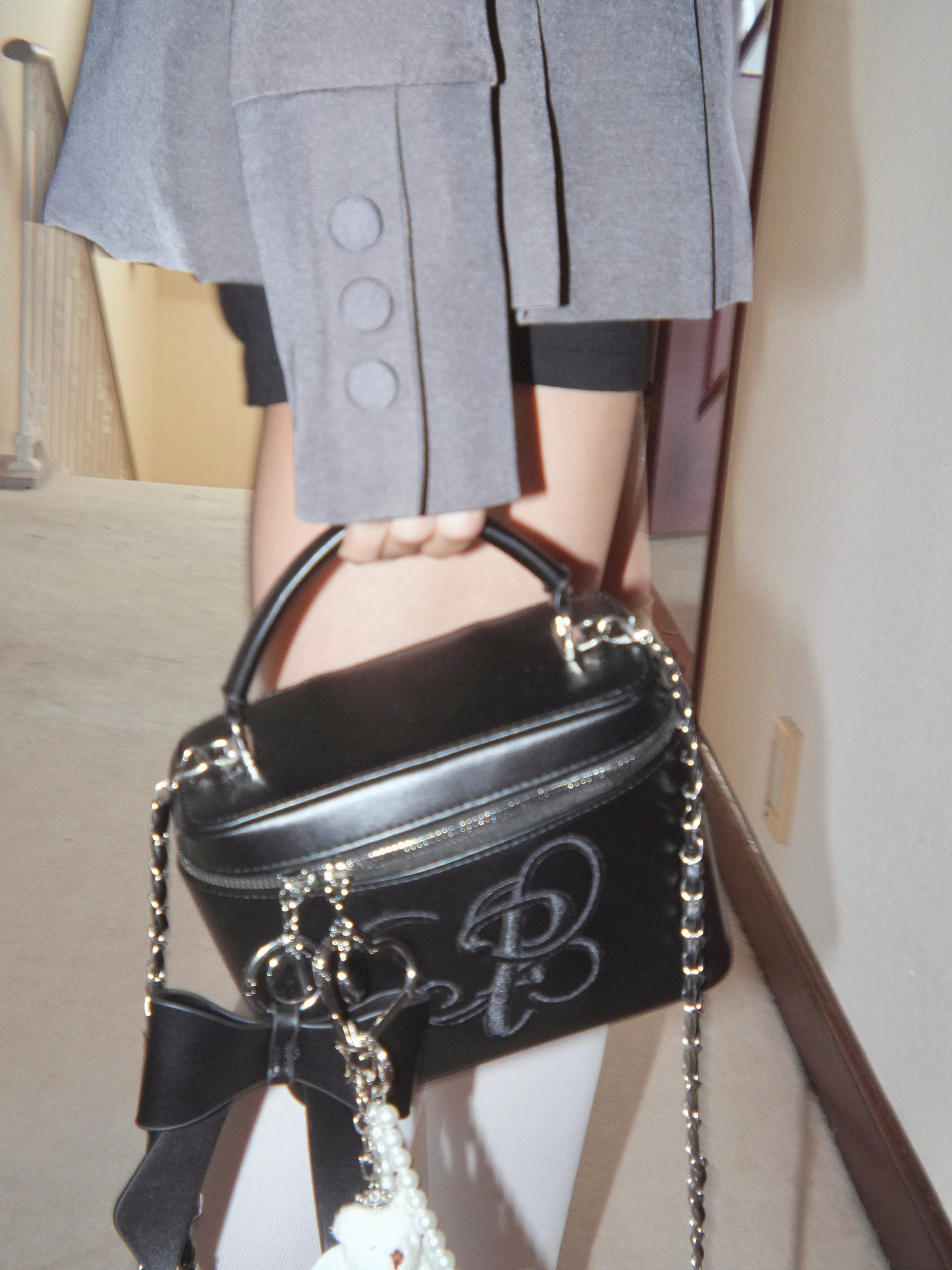 adorable vanity bag｜PELLICULE | ぺリキュール