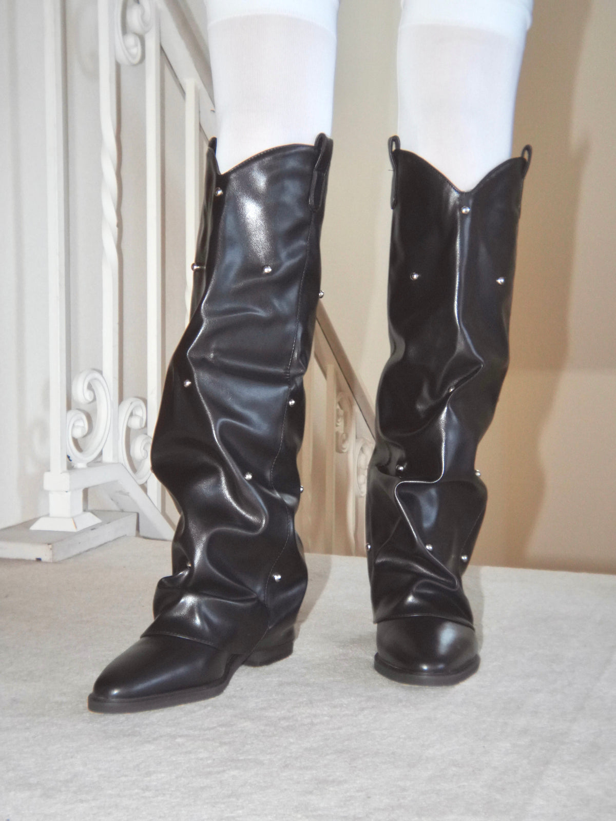 studs slouchy boots