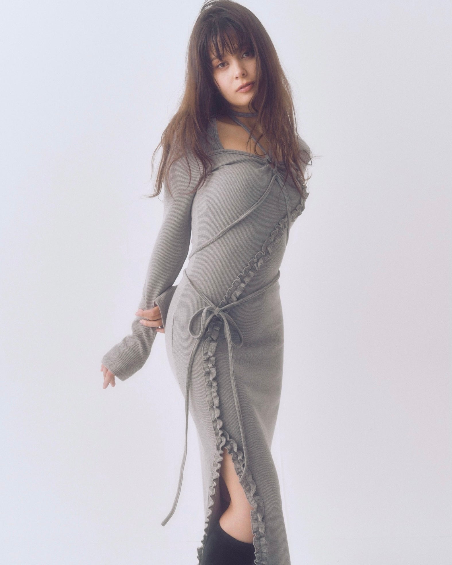 【3/13順次発送】laceup frill slit onepiece