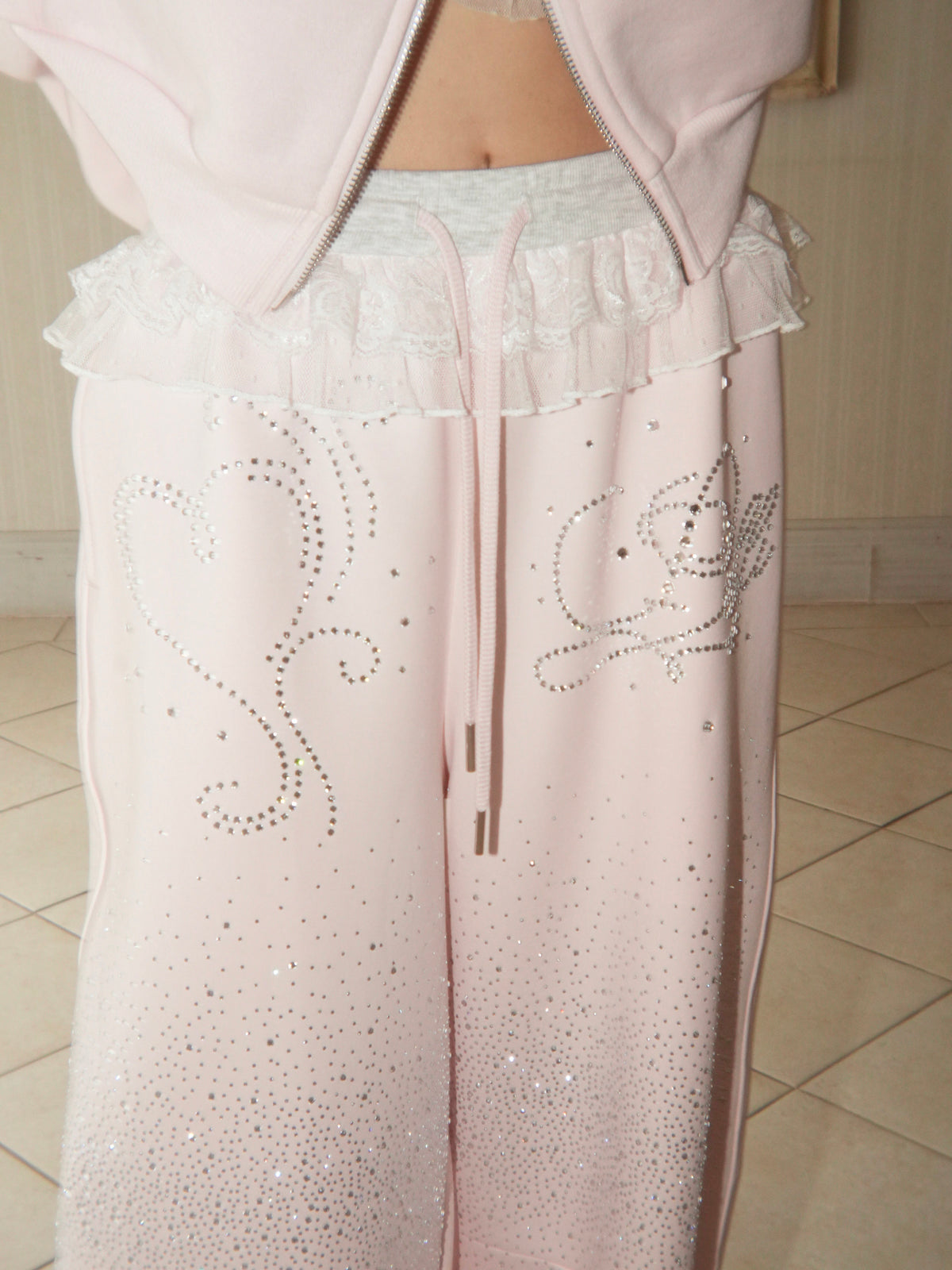 waistfrill sweat pants