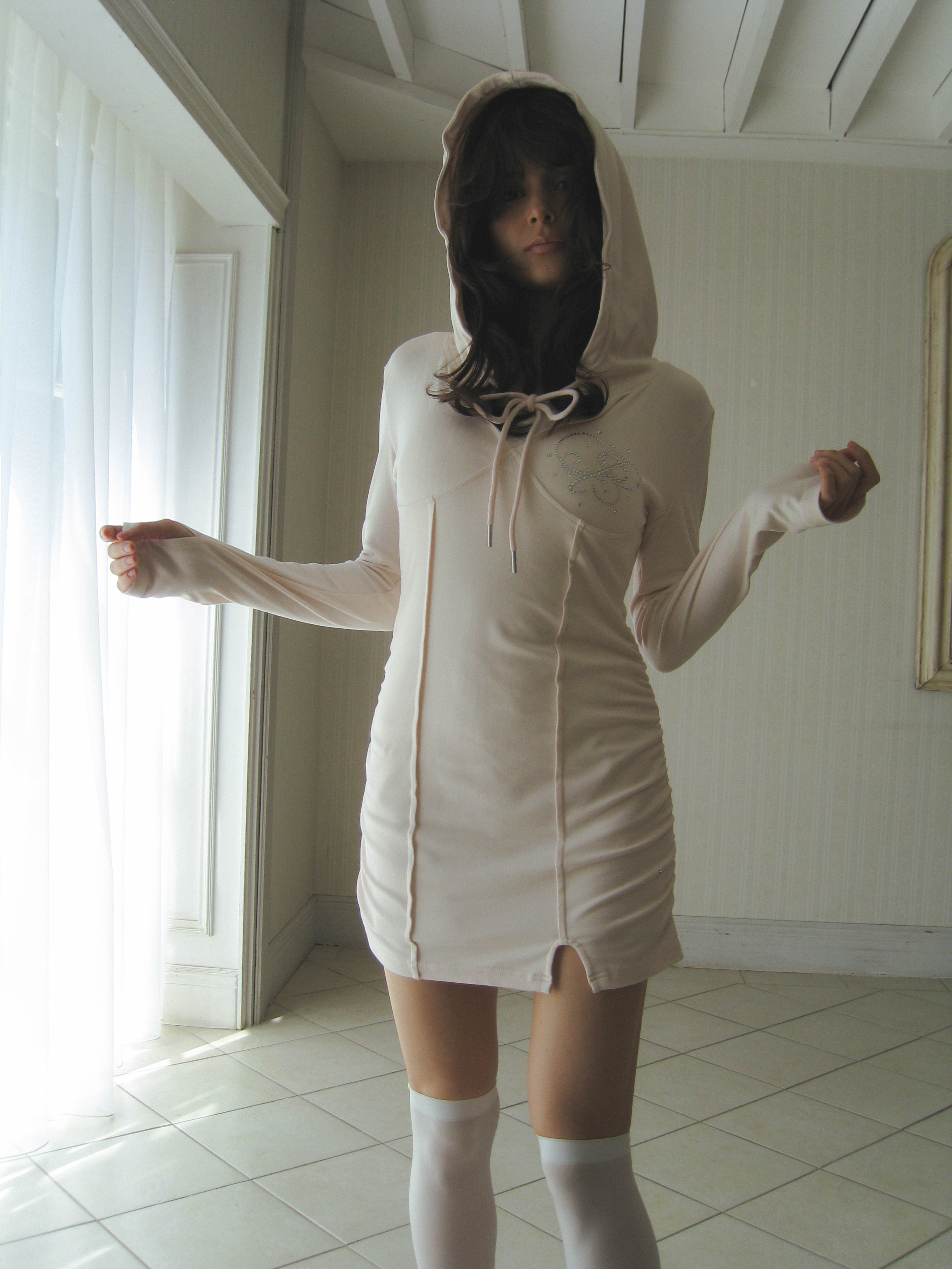 loose hoodie op