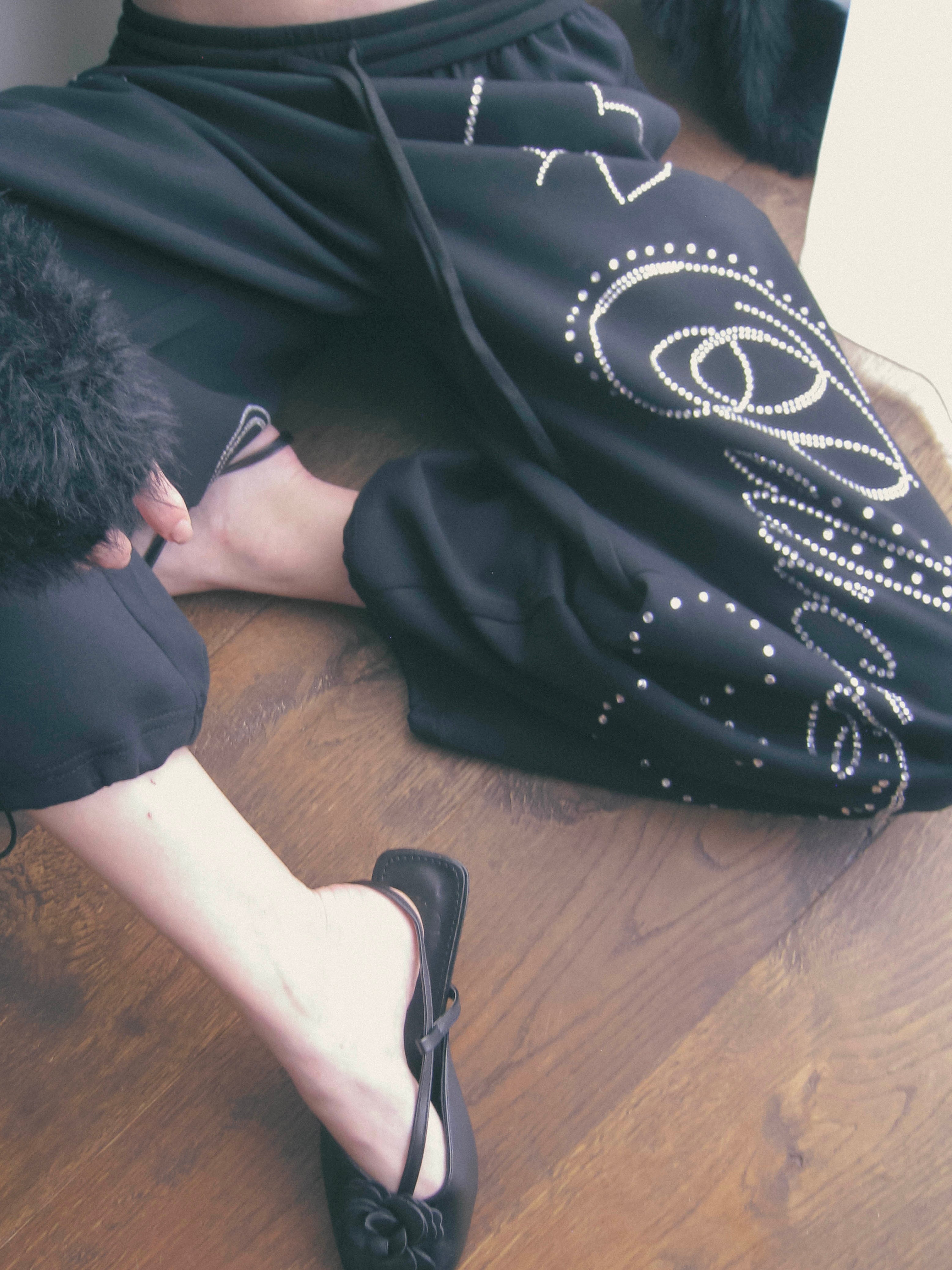 PELLICULE stone-deco sweat pants ペリキュール stone-deco sweat pants｜PELLICULE | ぺリキュール