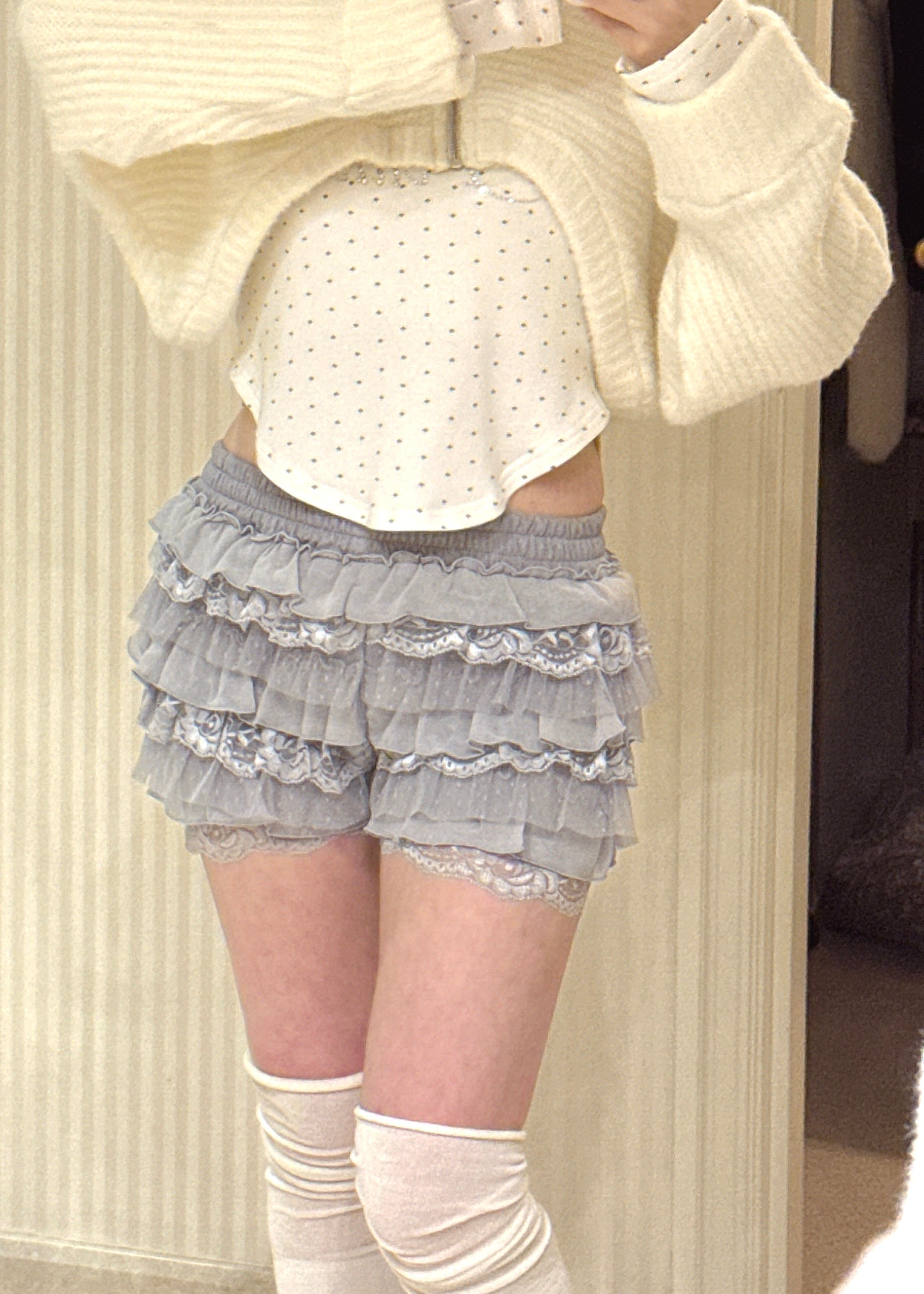 petal layer shortpants