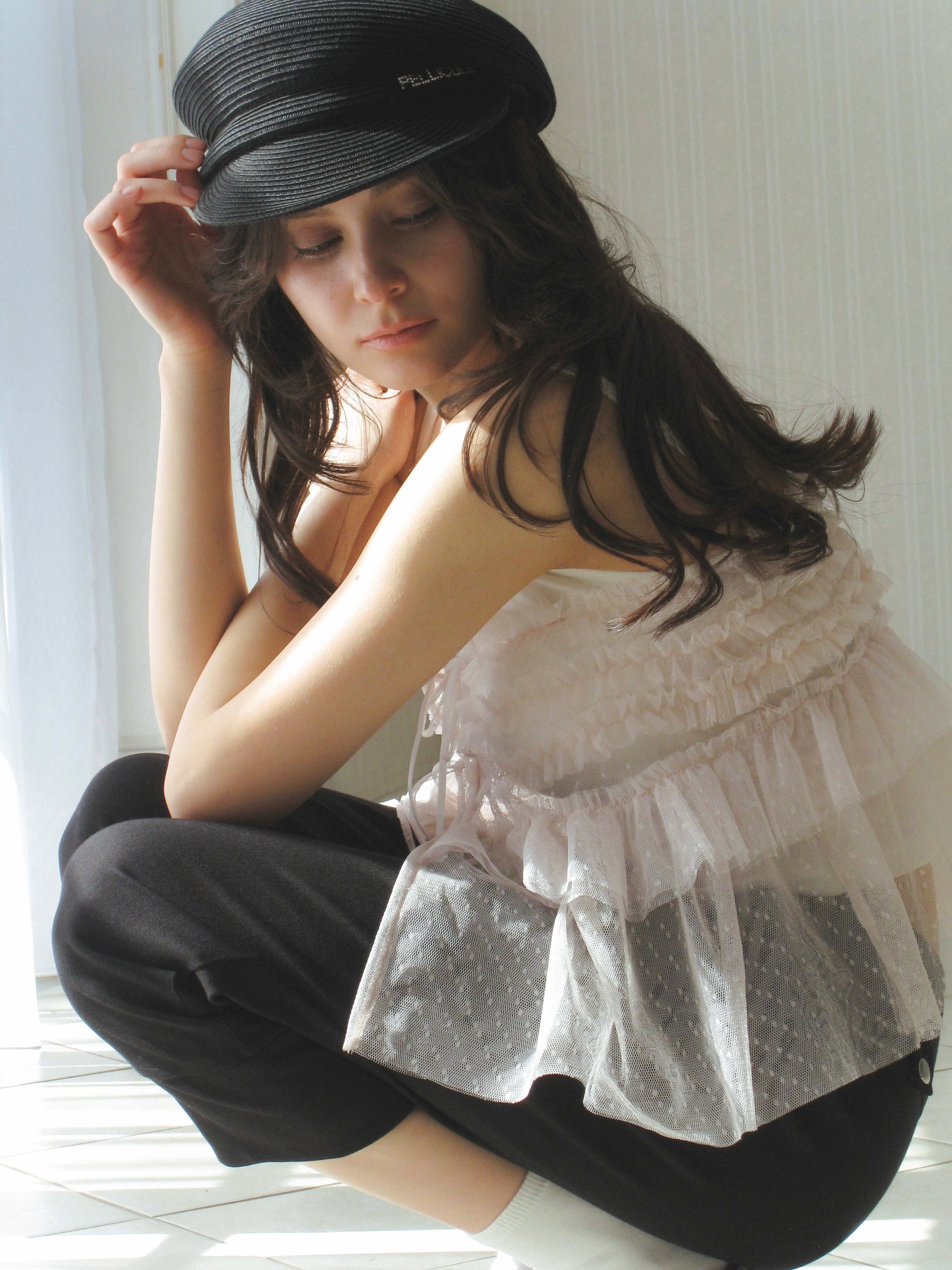完売品pellicule tulle frill corset camisole tulle frill corset