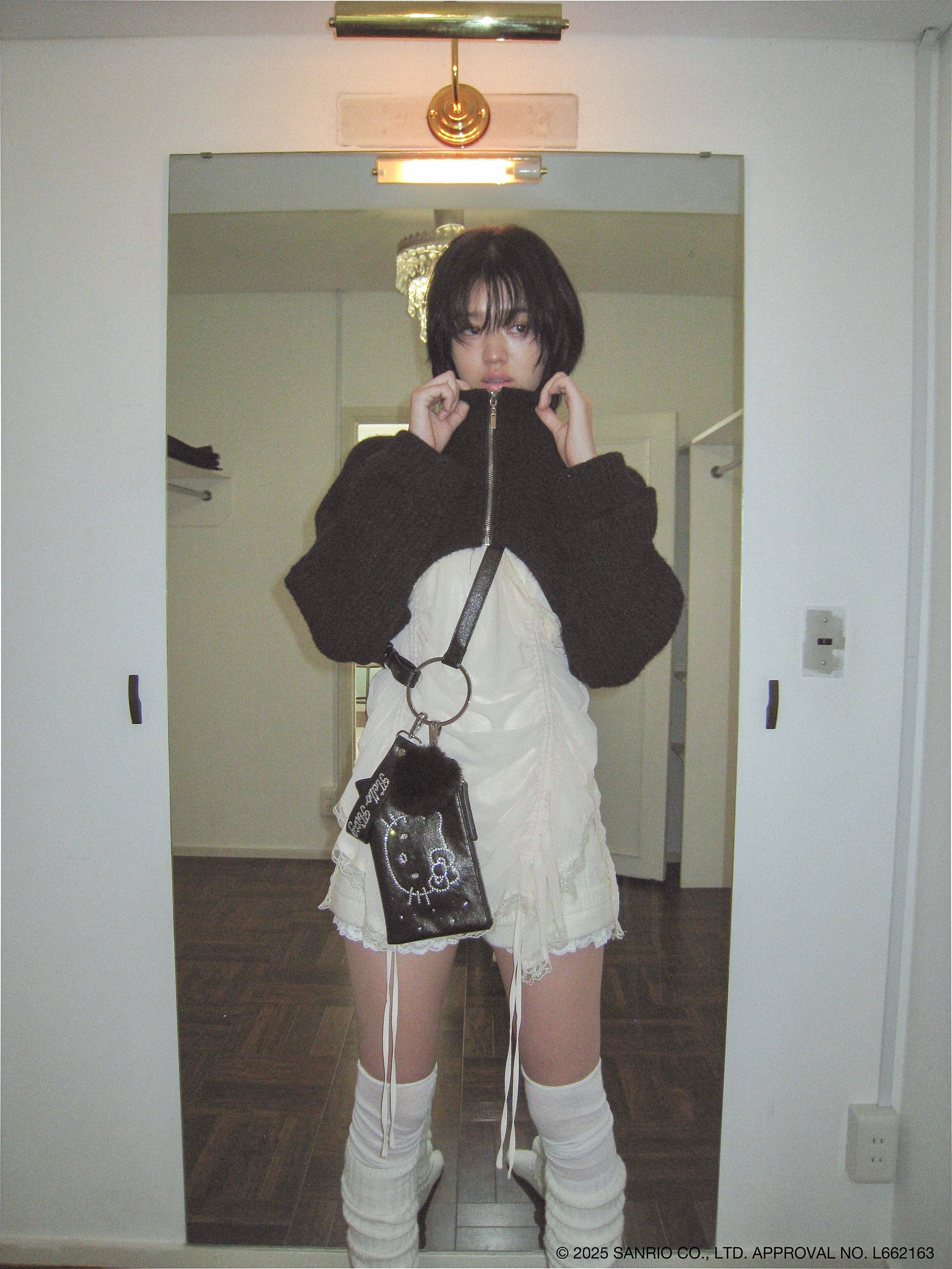 HELLO KITTY charm pouch shoulder