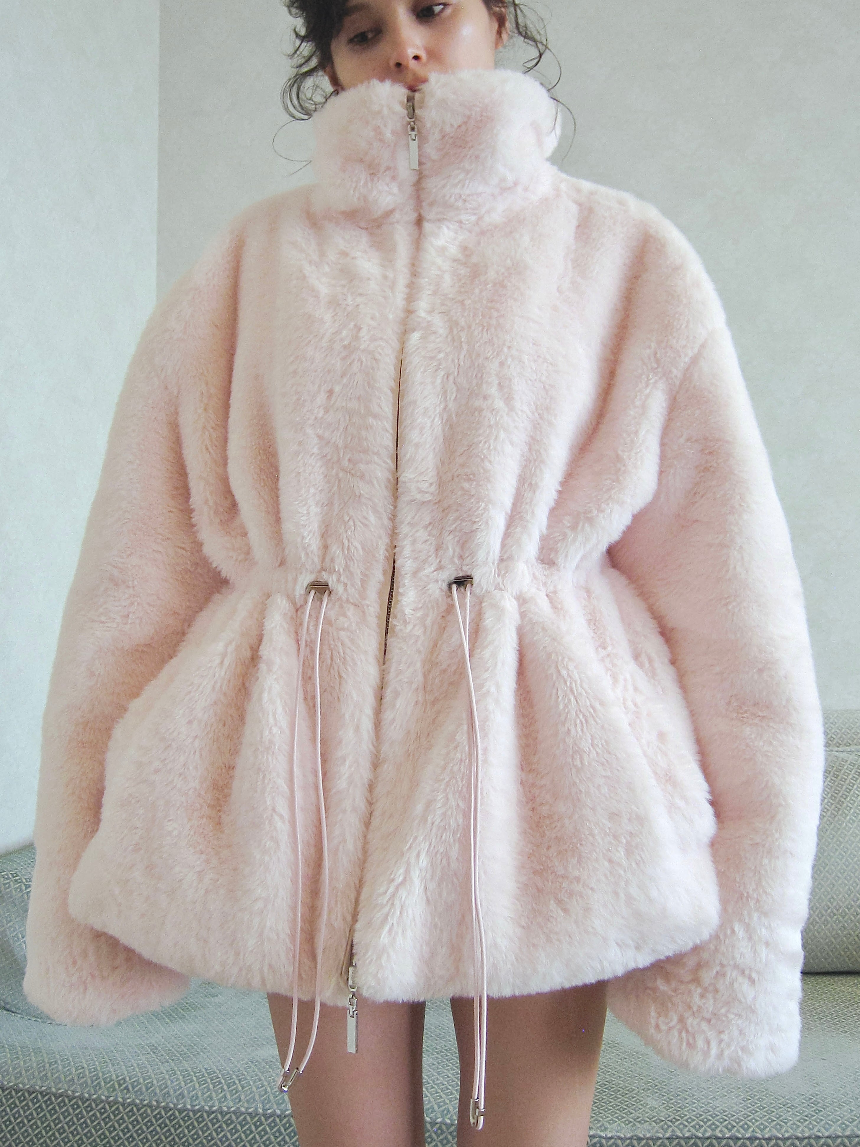 PELLICULE ファーコート ベージュ plump fur zip coat｜PELLICULE | ぺリキュール