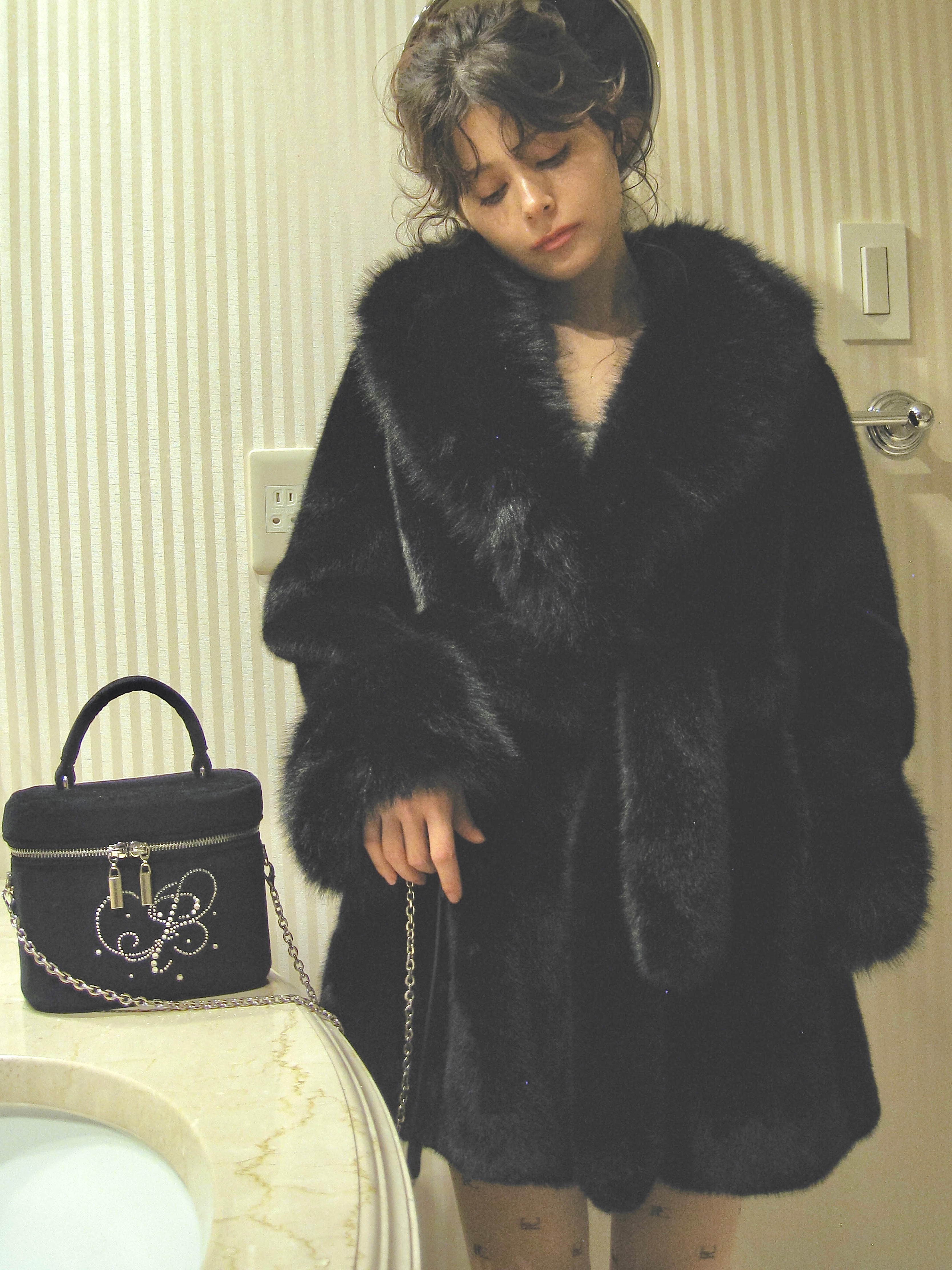 vvvＭvvv/ペリキュール黒 フード付きファーコート fur gowncoat｜PELLICULE | ぺリキュール