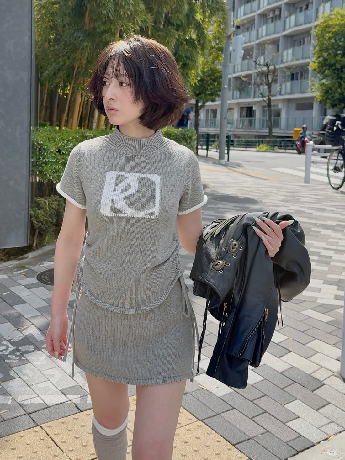 emblem knit set up
