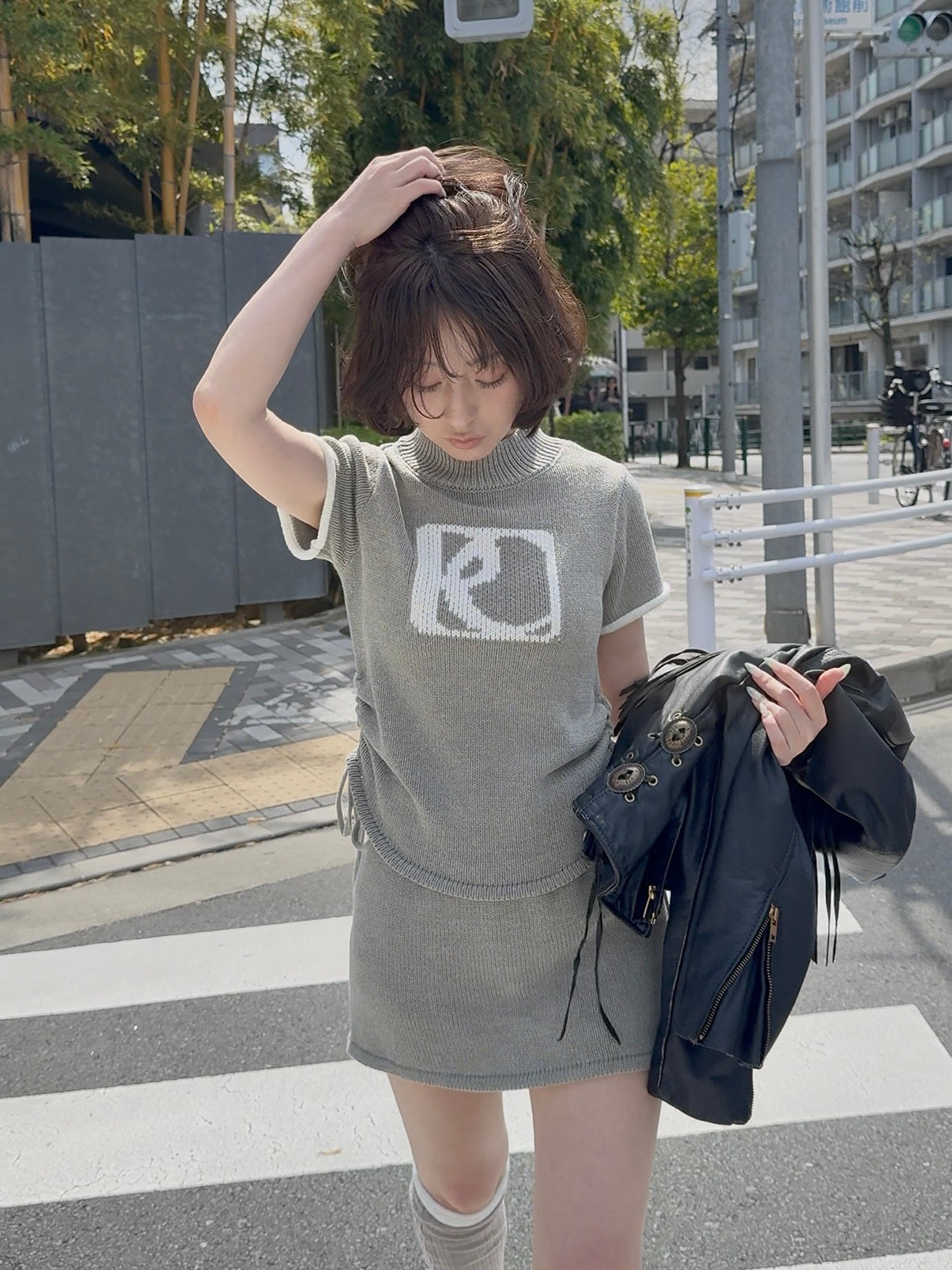 emblem knit set up｜PELLICULE | ぺリキュール
