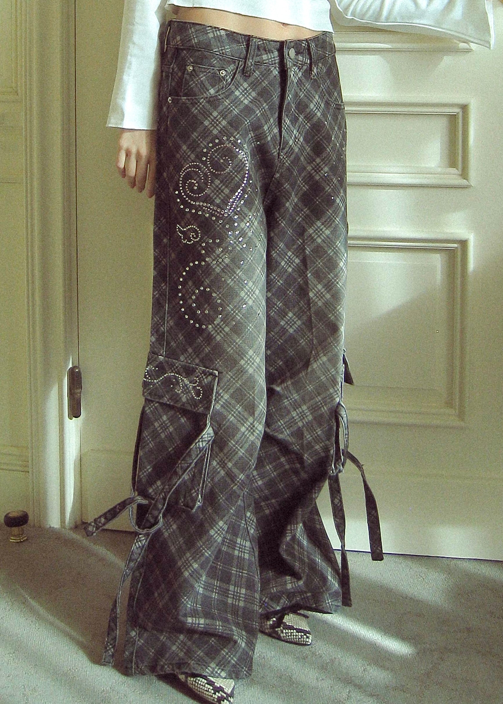 twinkle loop pants｜PELLICULE | ぺリキュール